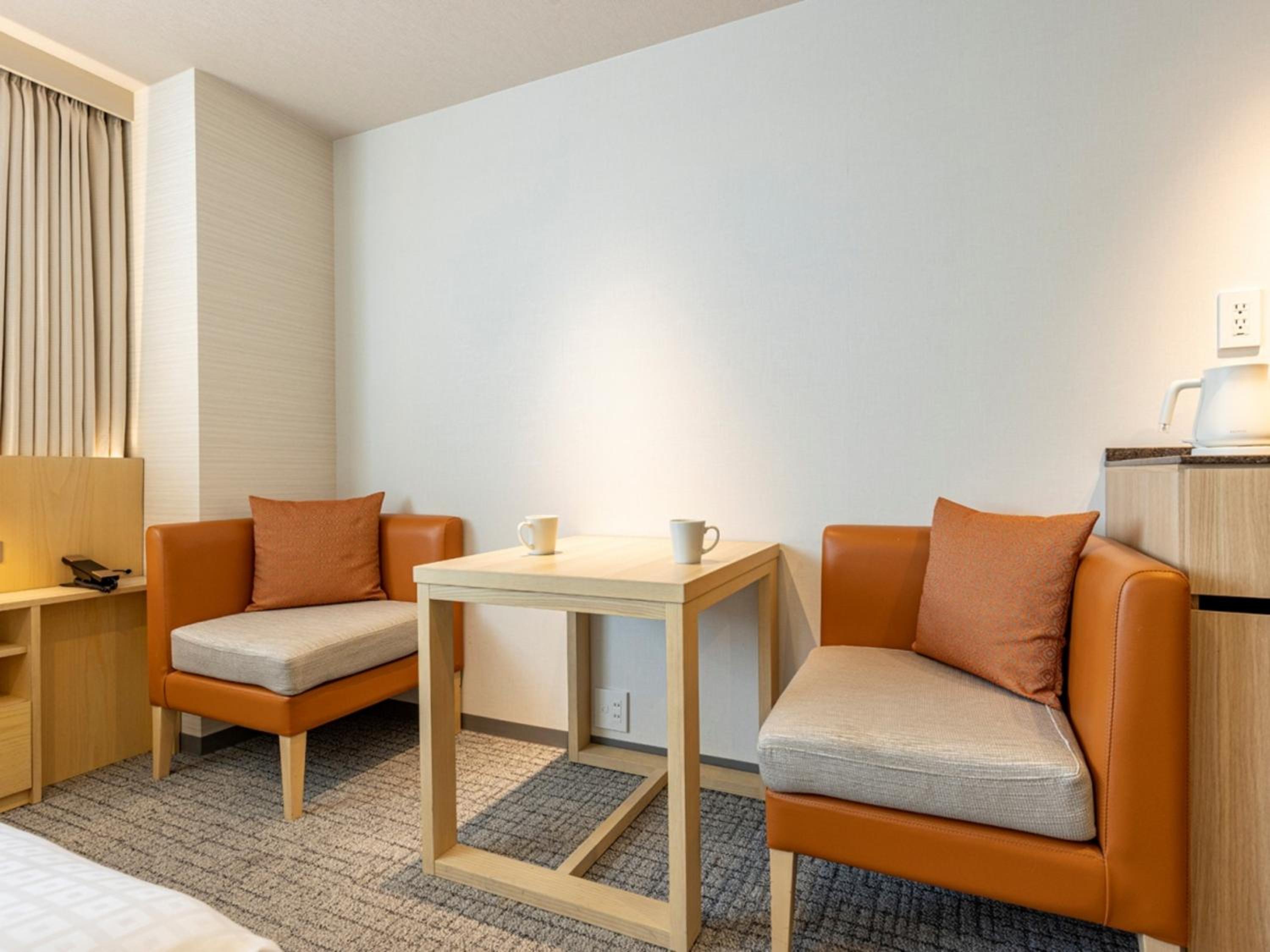 Residential Twin Room (2 Adults) - Non-Smoking photo 3