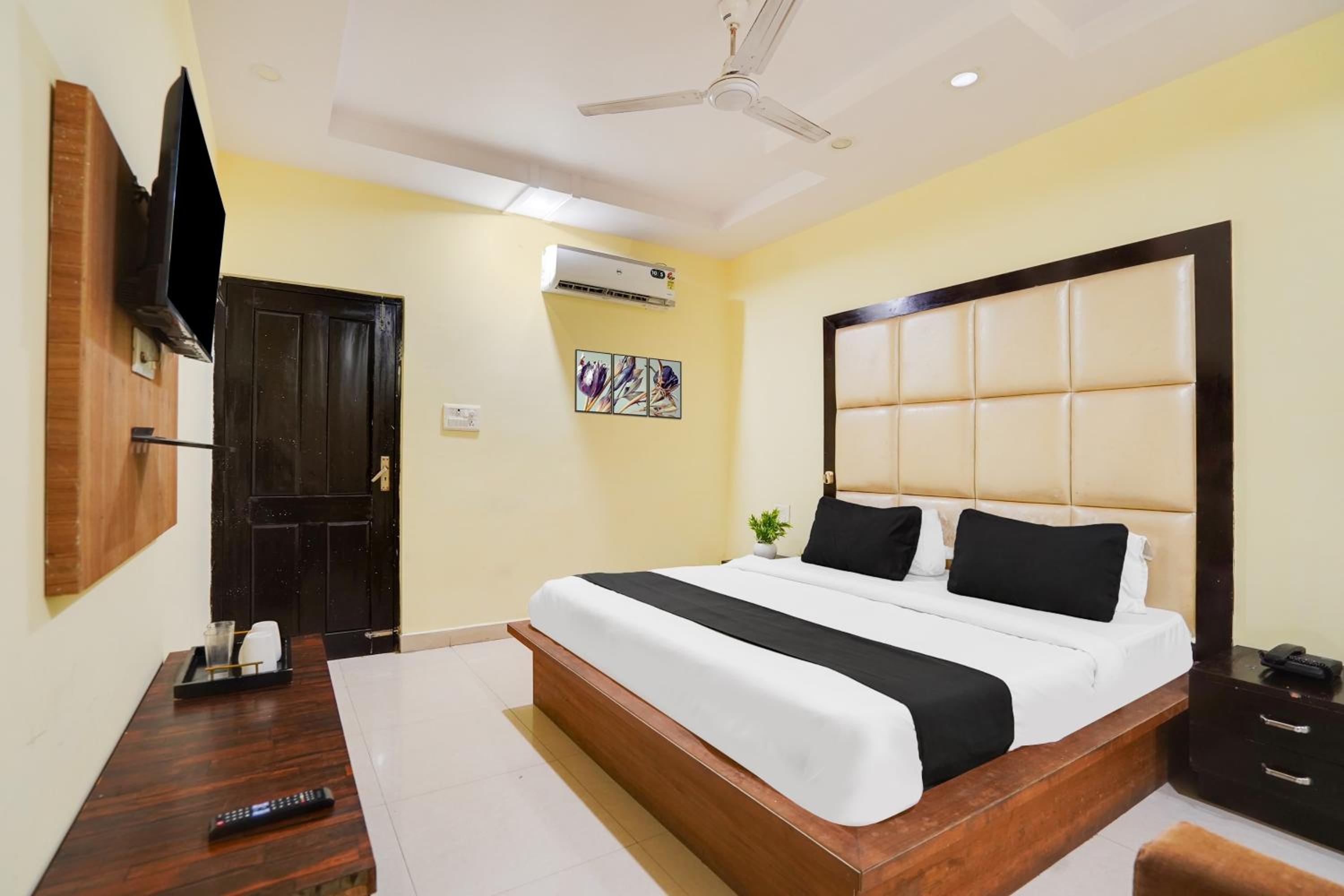 Classic Triple Room
