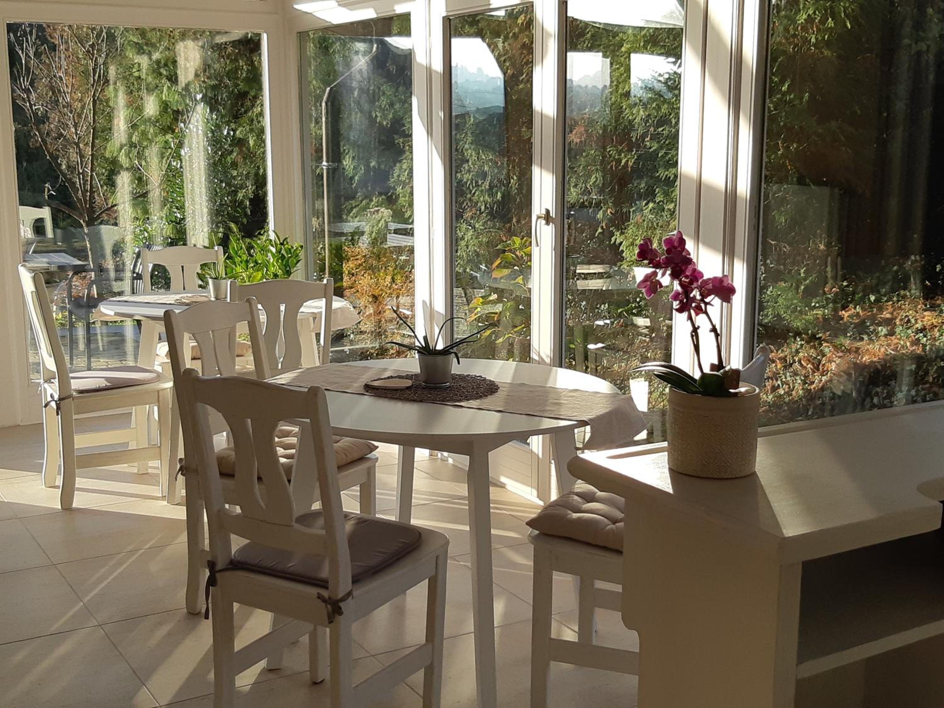 Queen Room with Garden View photo 3