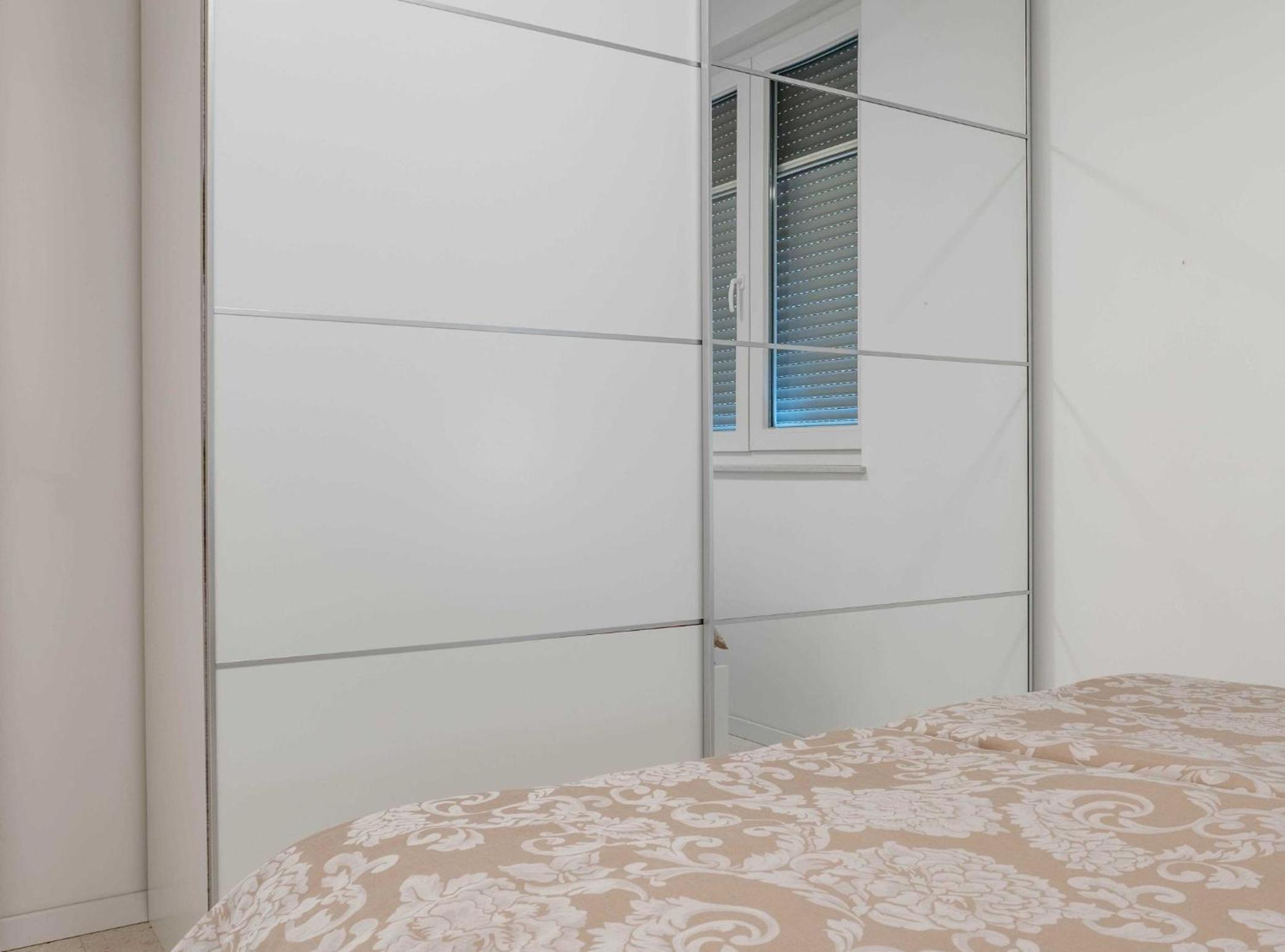 Three Bedroom Apartment photo 2