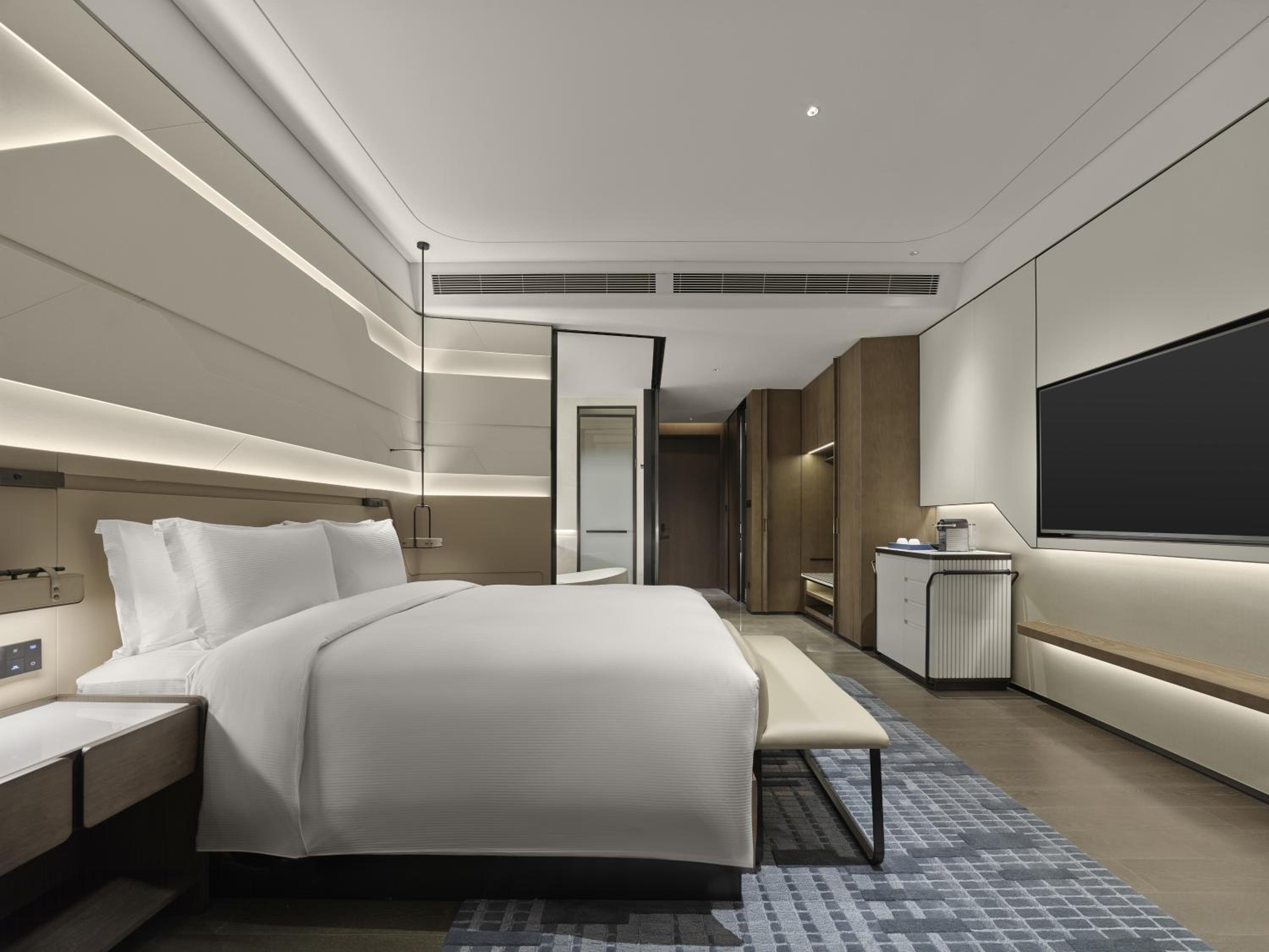 Executive King Room