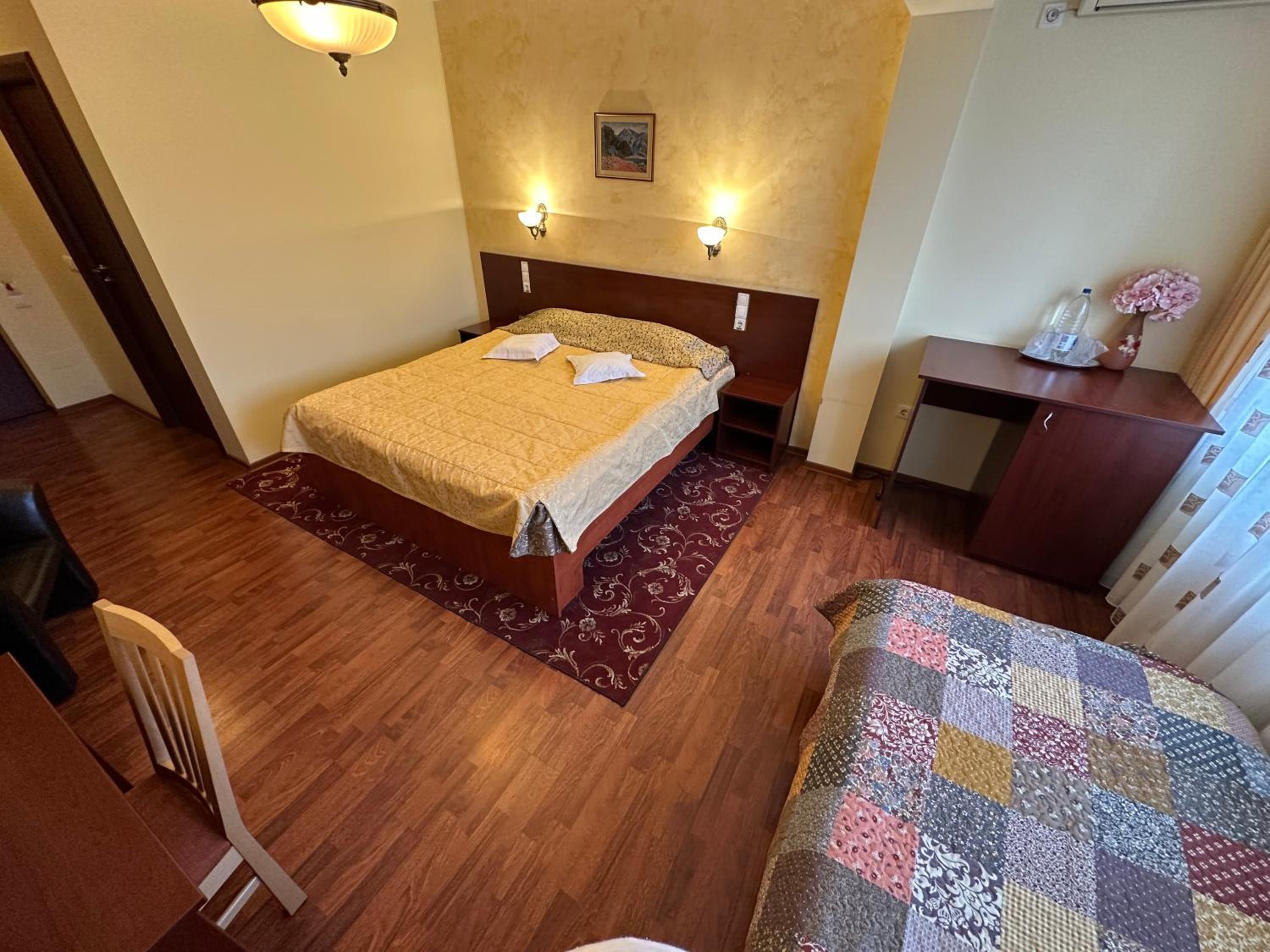 Triple Room - Photo 5