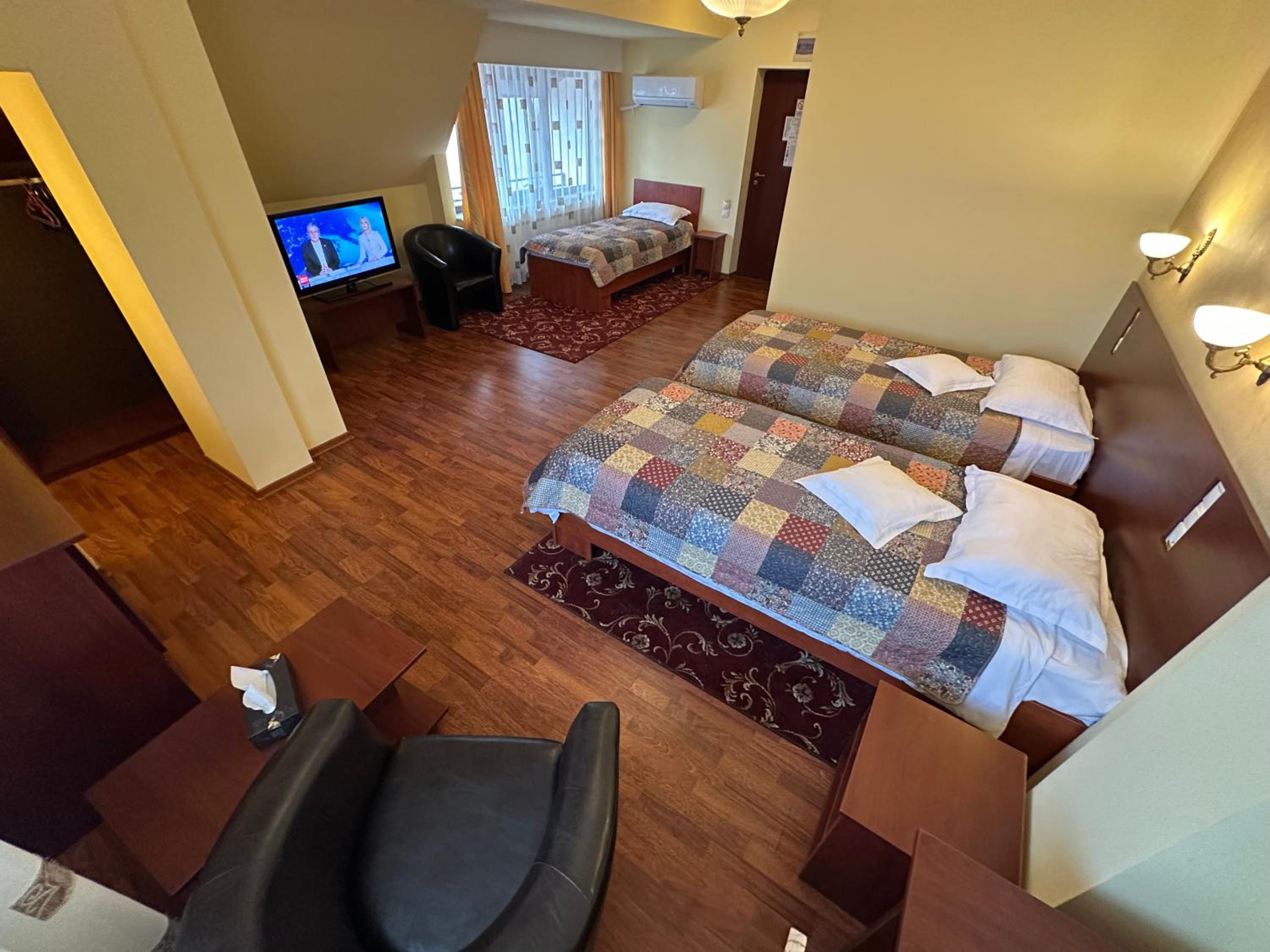 Standard Triple Room photo 1