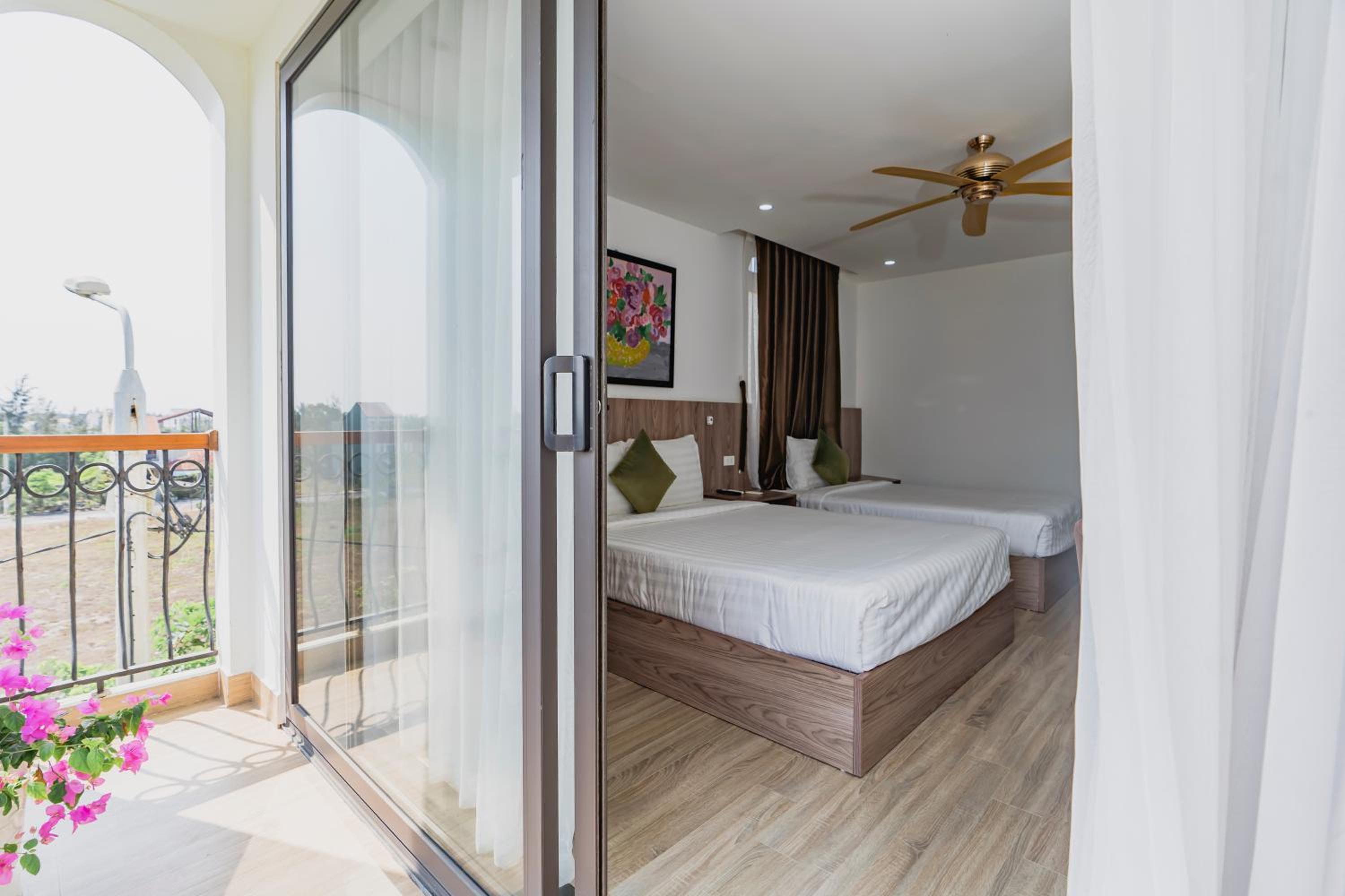 Suite With River View