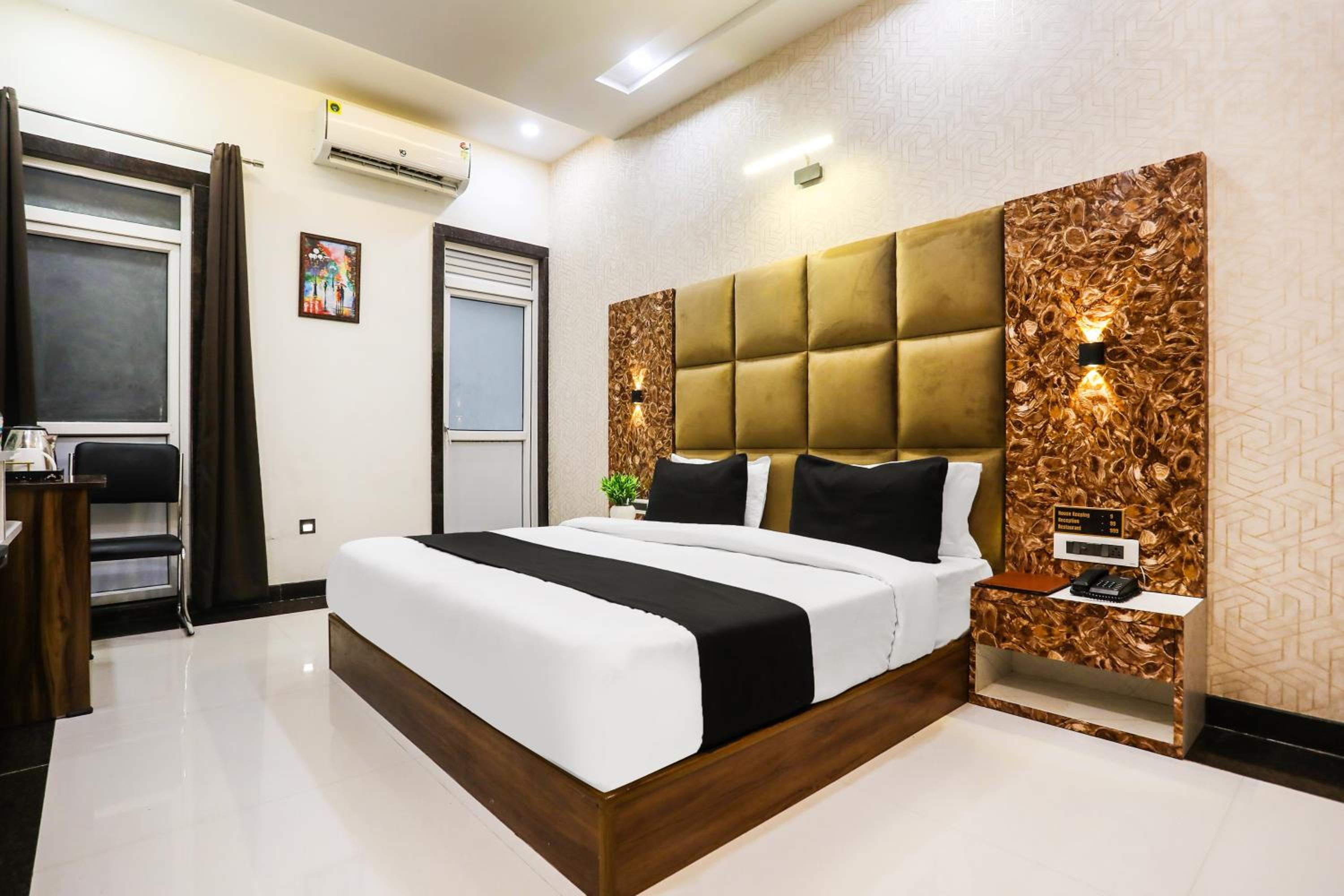 Deluxe Double Room photo 1