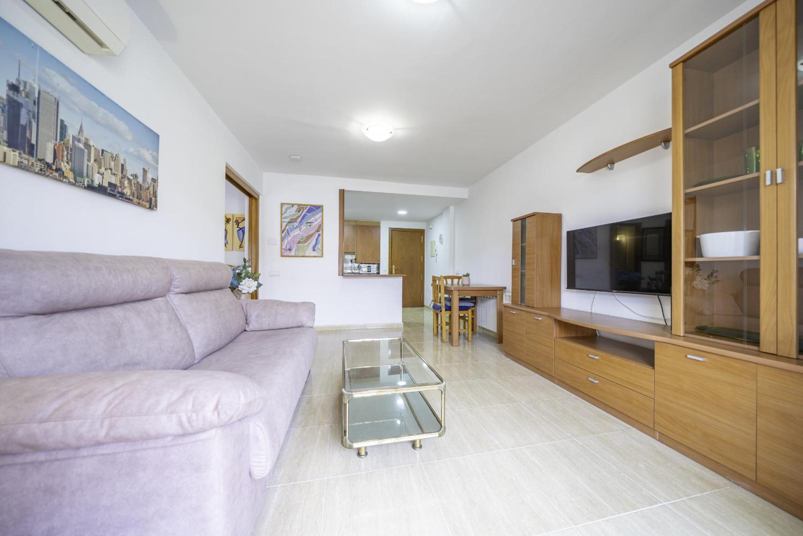 Apartment with Balcony photo 2