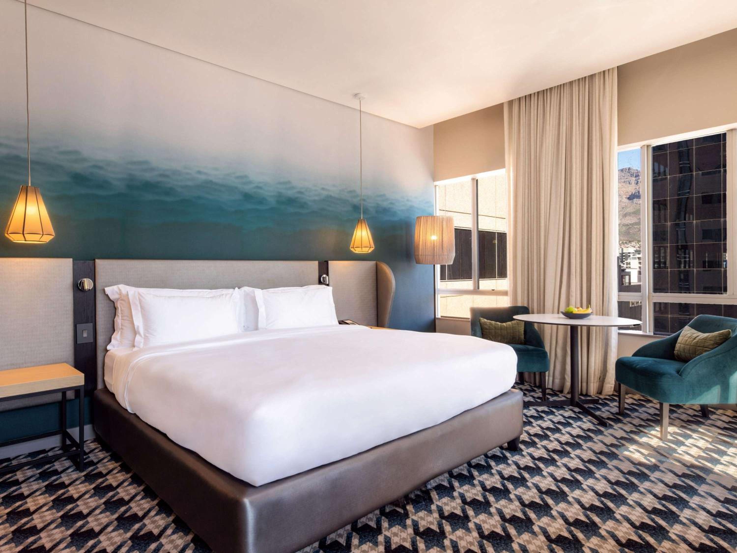 Superior King Room (Shower Only)