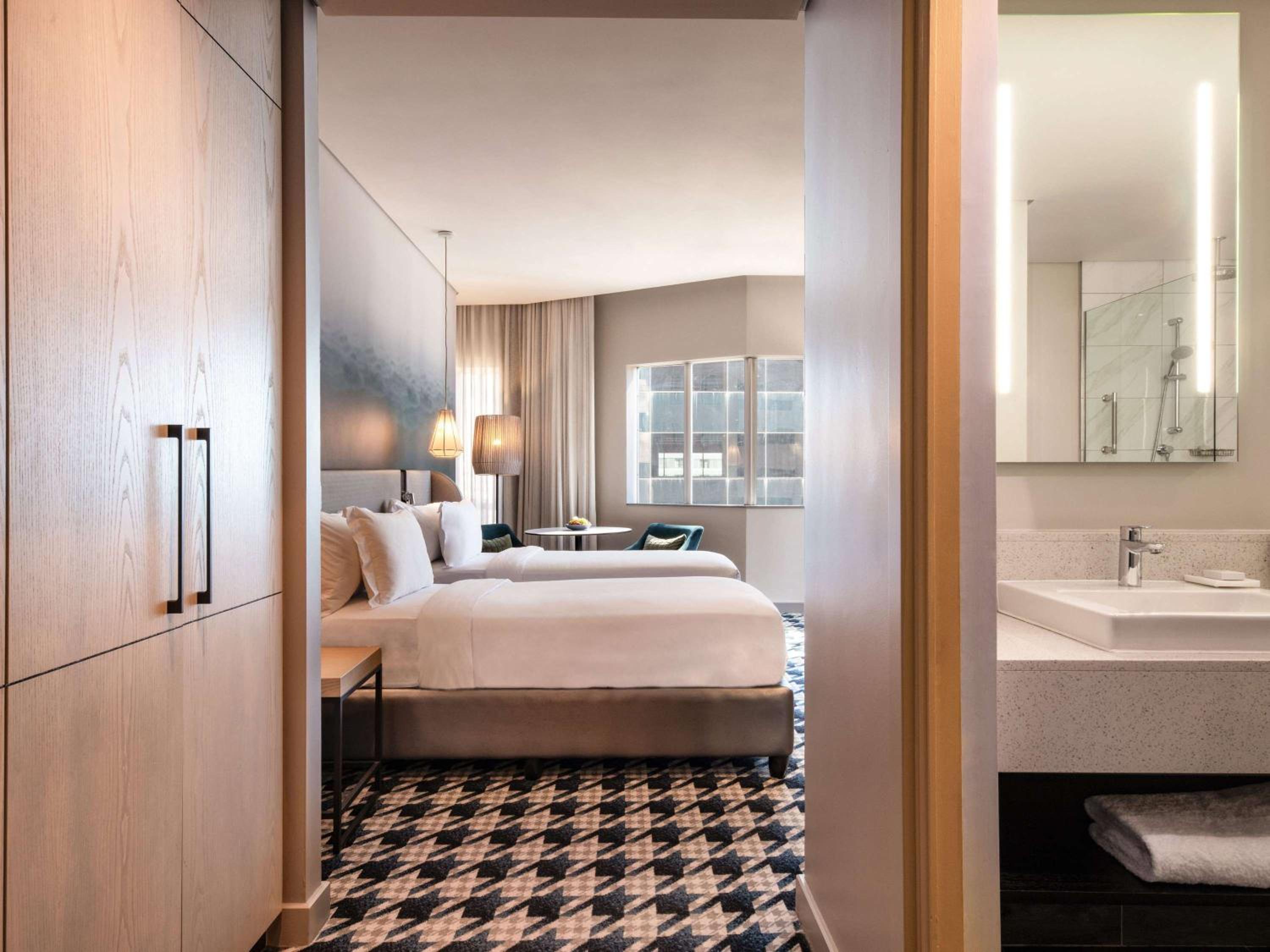 Superior Twin Room (Shower Only)