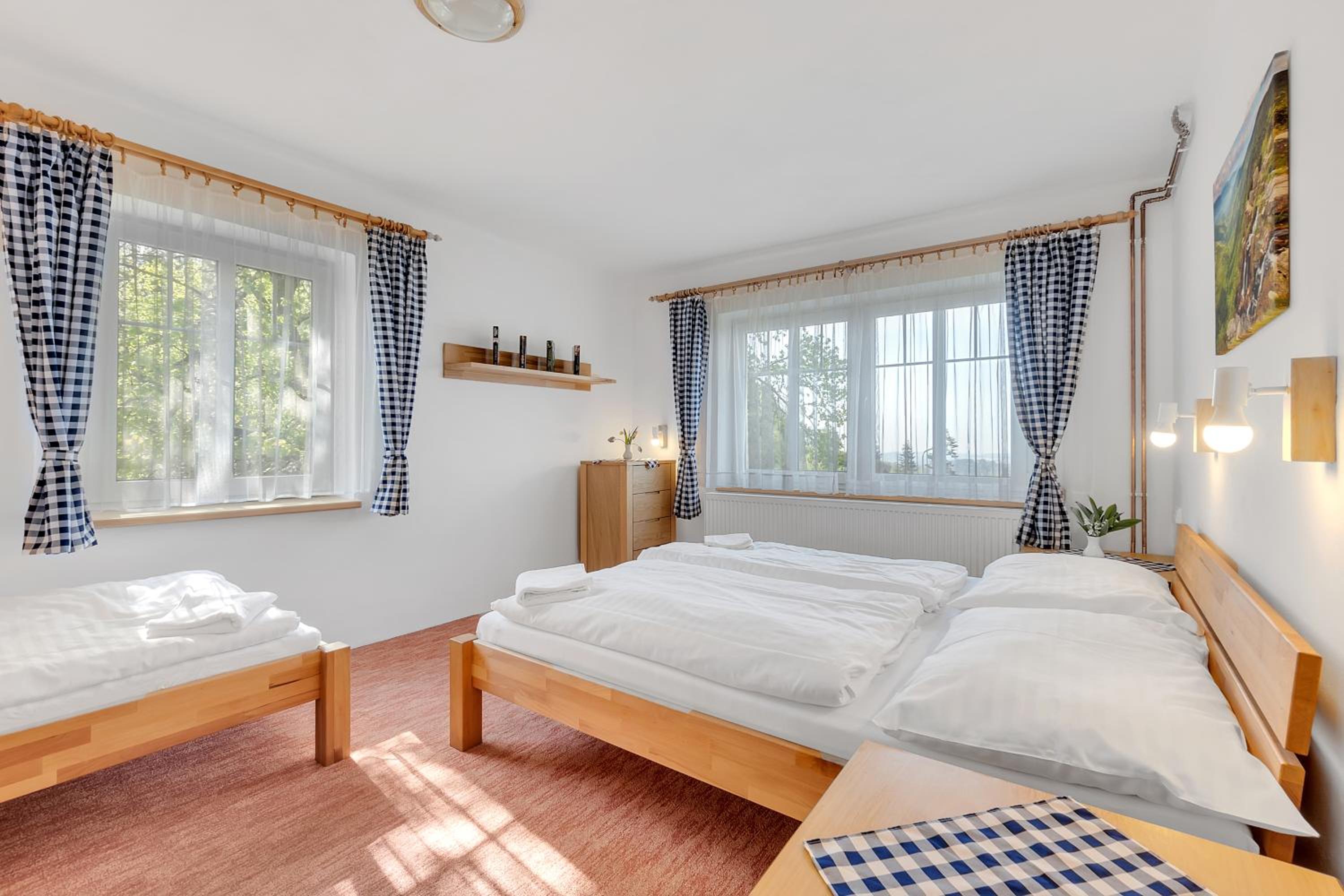 Triple Room with Bathroom