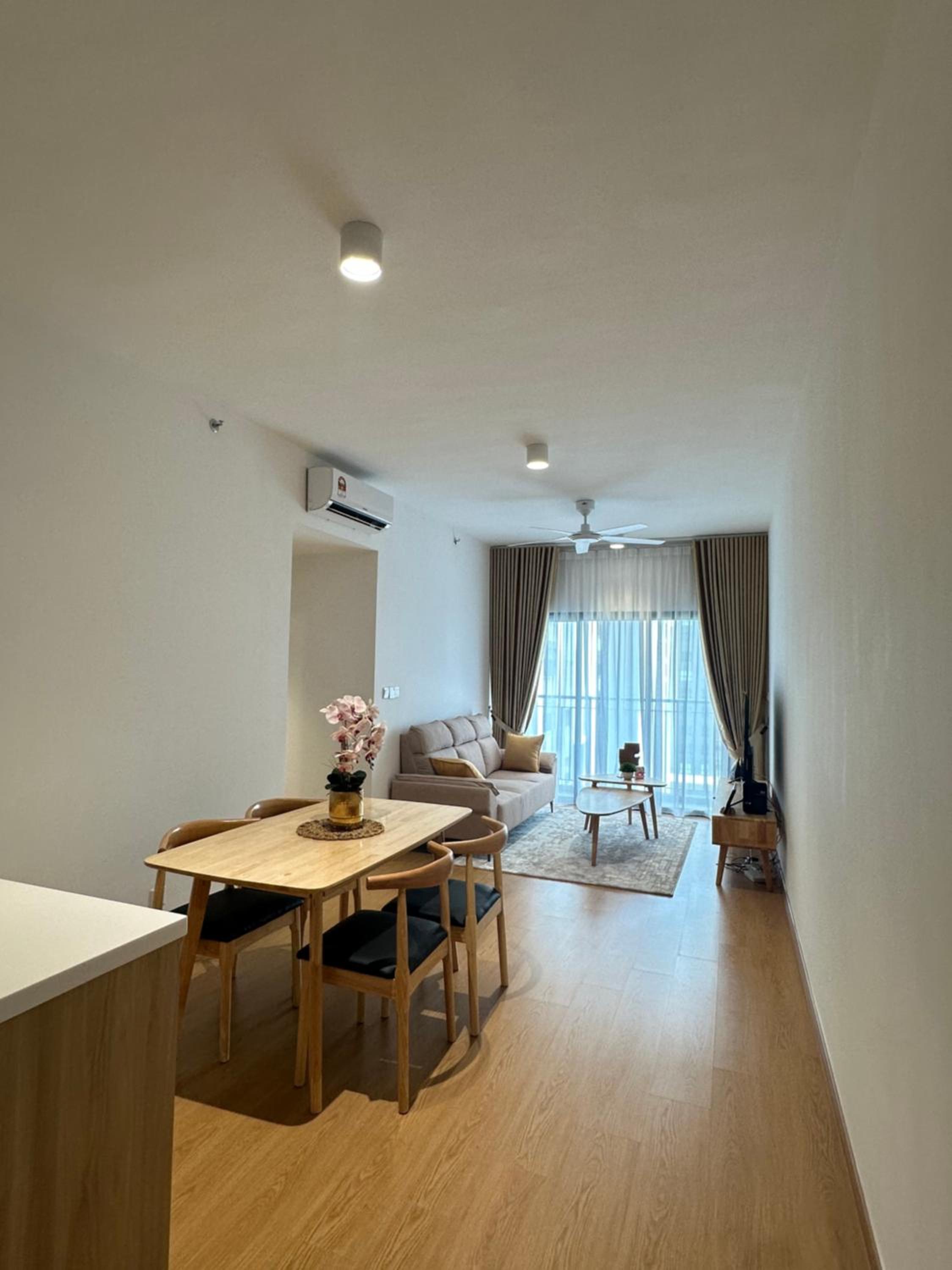 Three-Bedroom Apartment photo 2