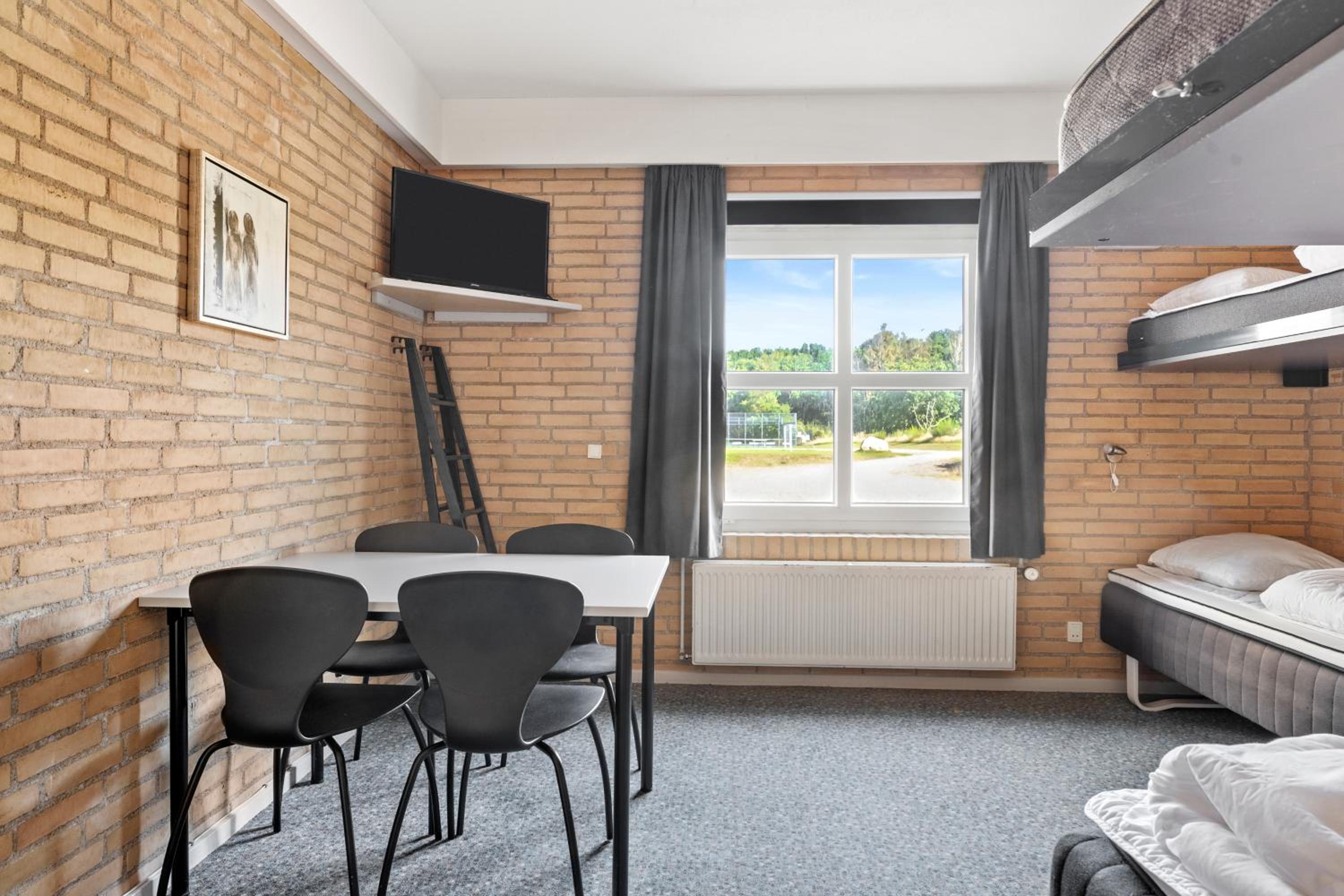 Comfort  Room