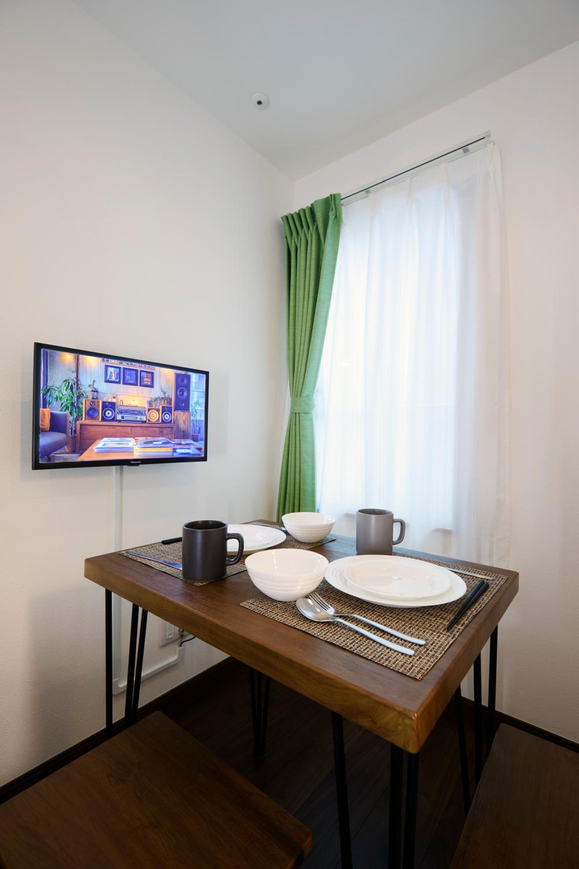 One-Bedroom Apartment photo 2