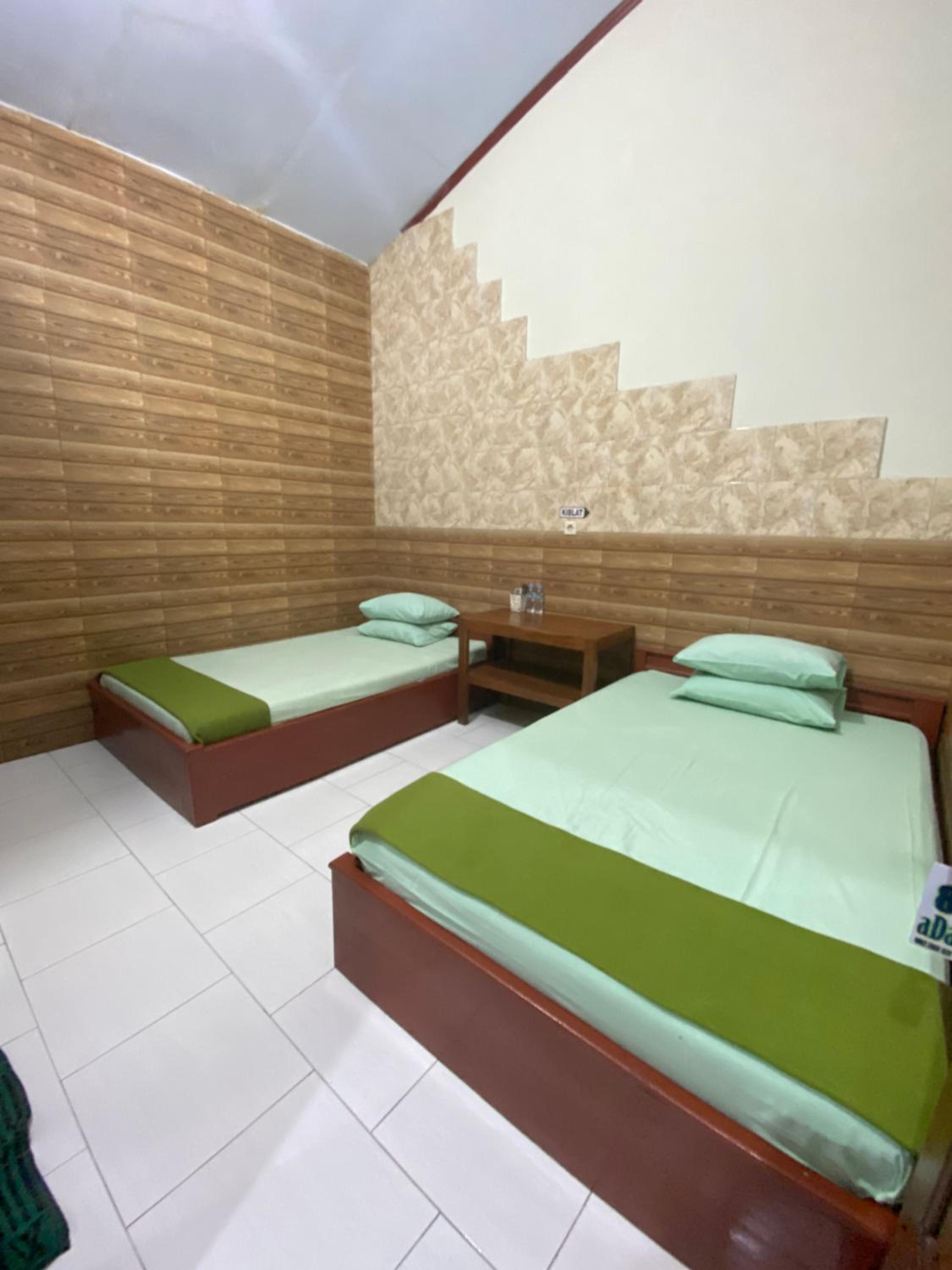 Twin Room - Photo 6
