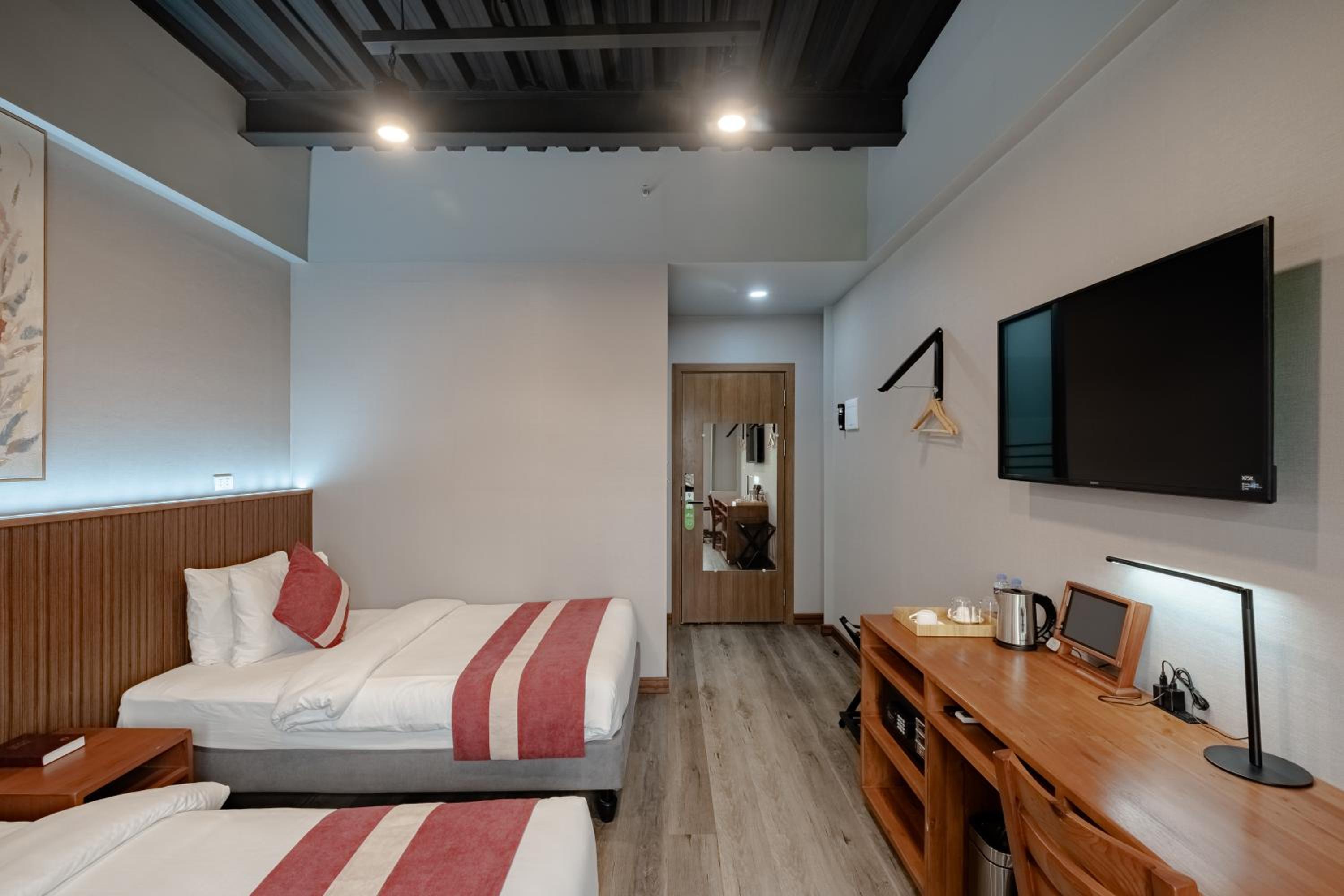 Deluxe Twin Room - Photo 3