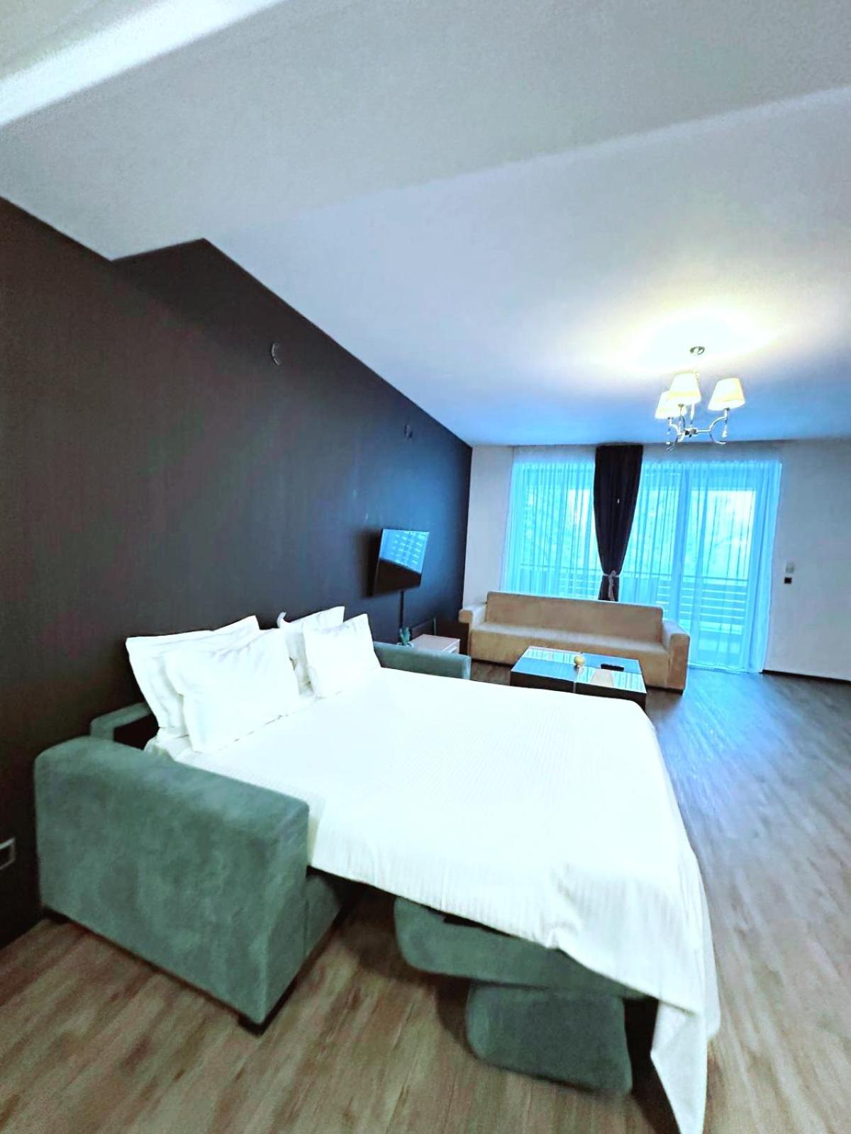 Suite Apartment photo 3