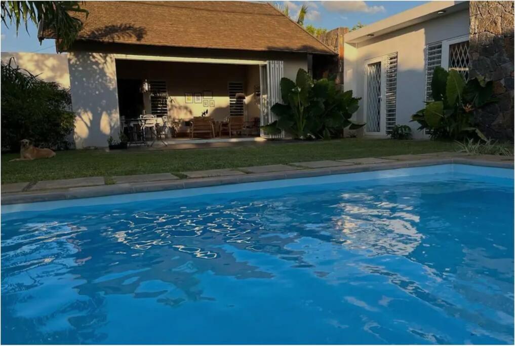 Villa photo 2