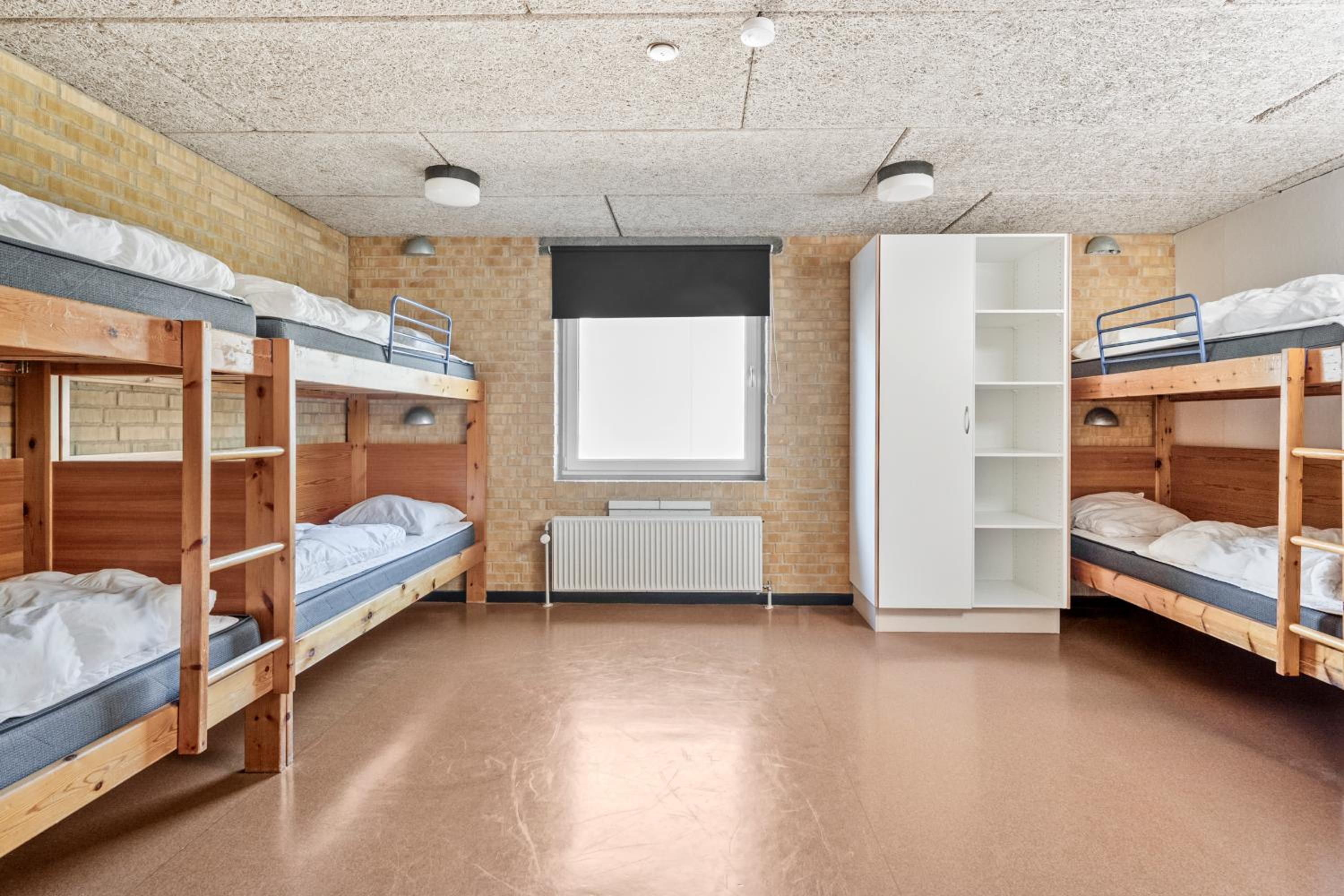 Economy Room with Shared Bathroom