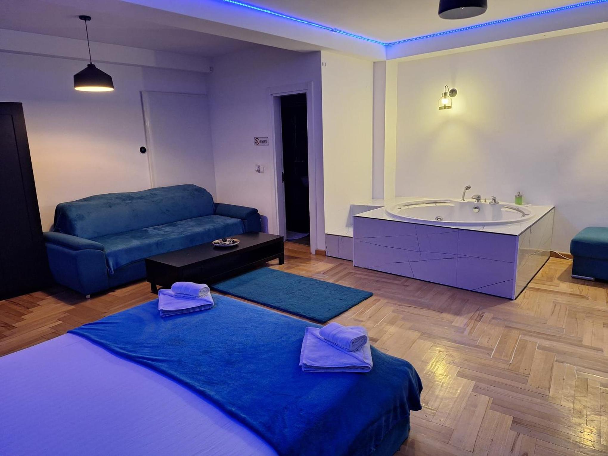 Studio Apartment