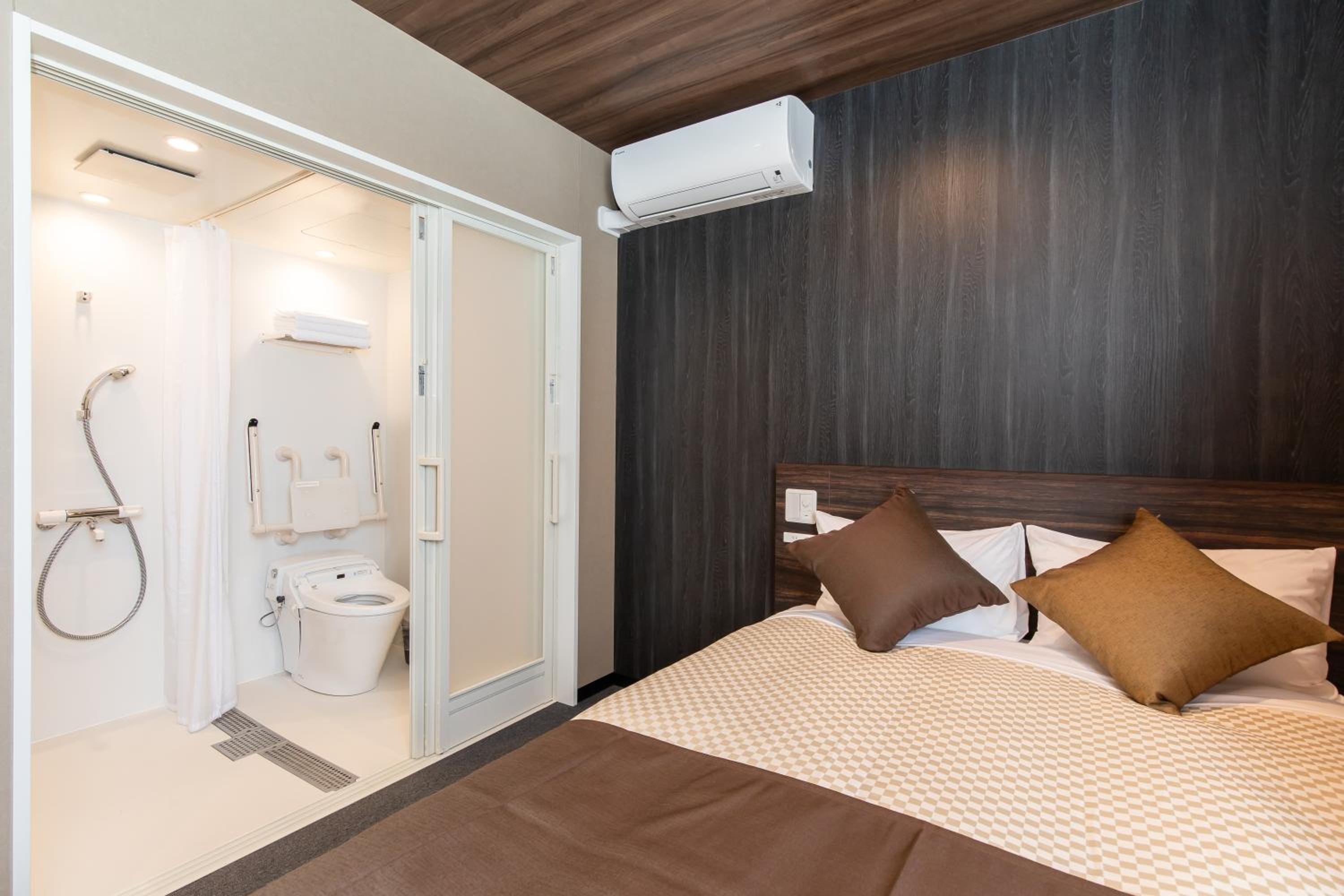 Universal Room - Non-Smoking - Photo 1
