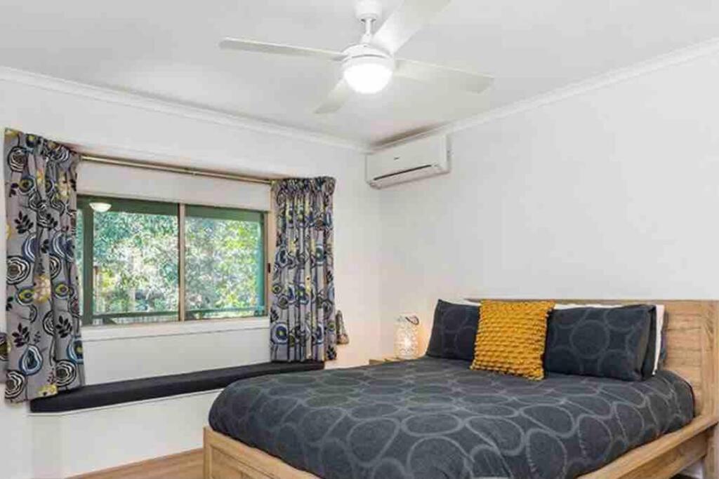 Three-Bedroom House photo 1