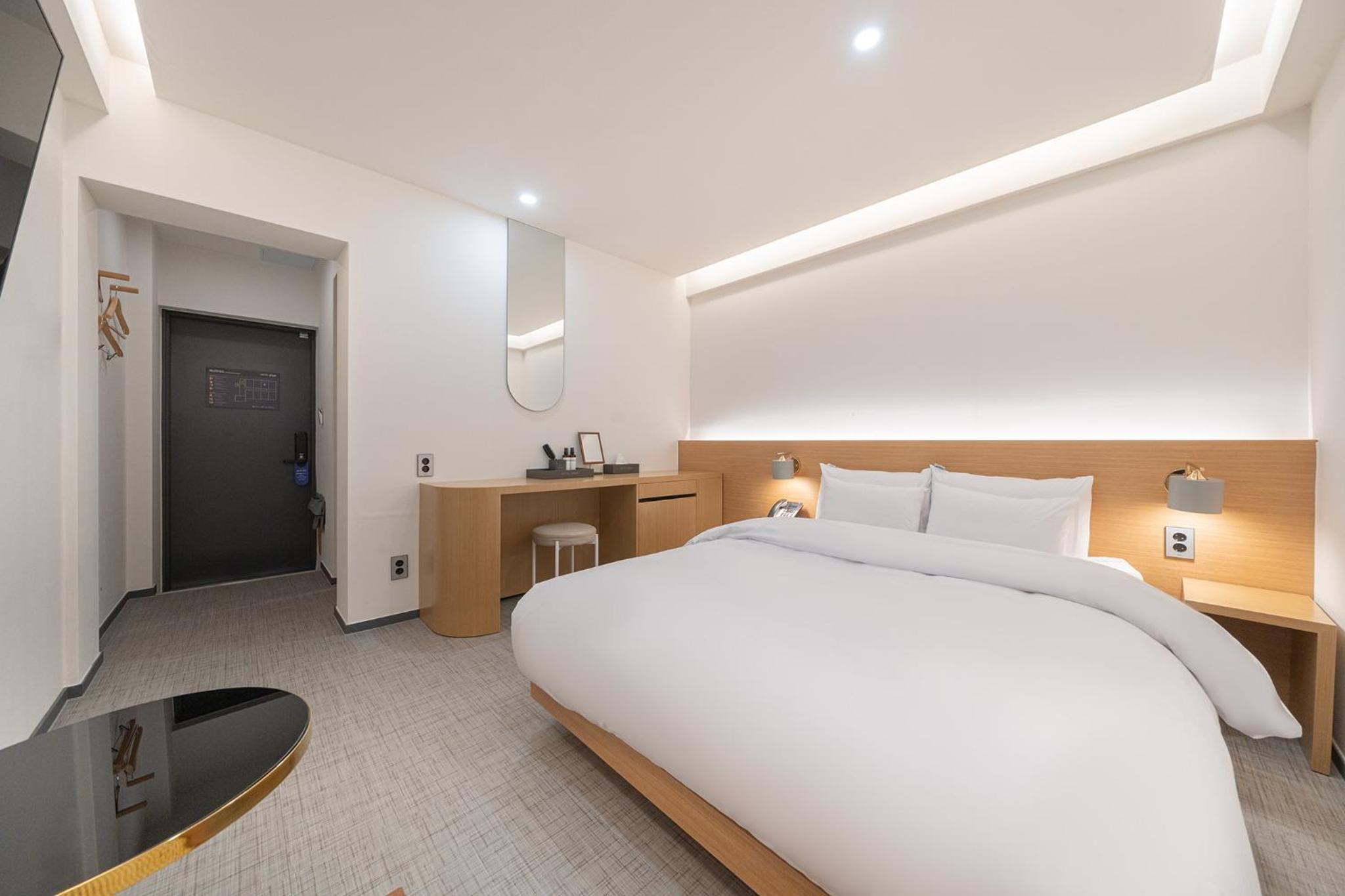 Deluxe Double Room - Photo 4