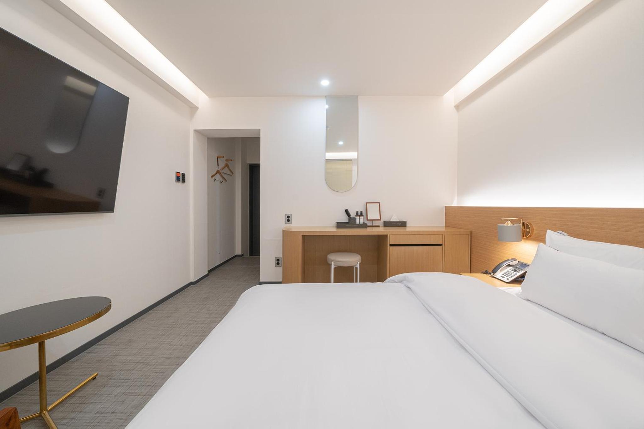 Deluxe Double Room - Photo 5
