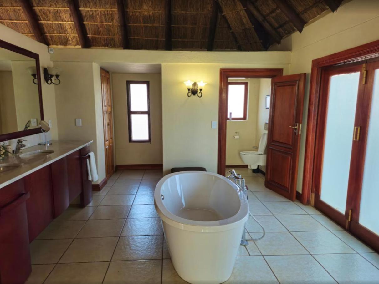Luxury Chalet photo 2