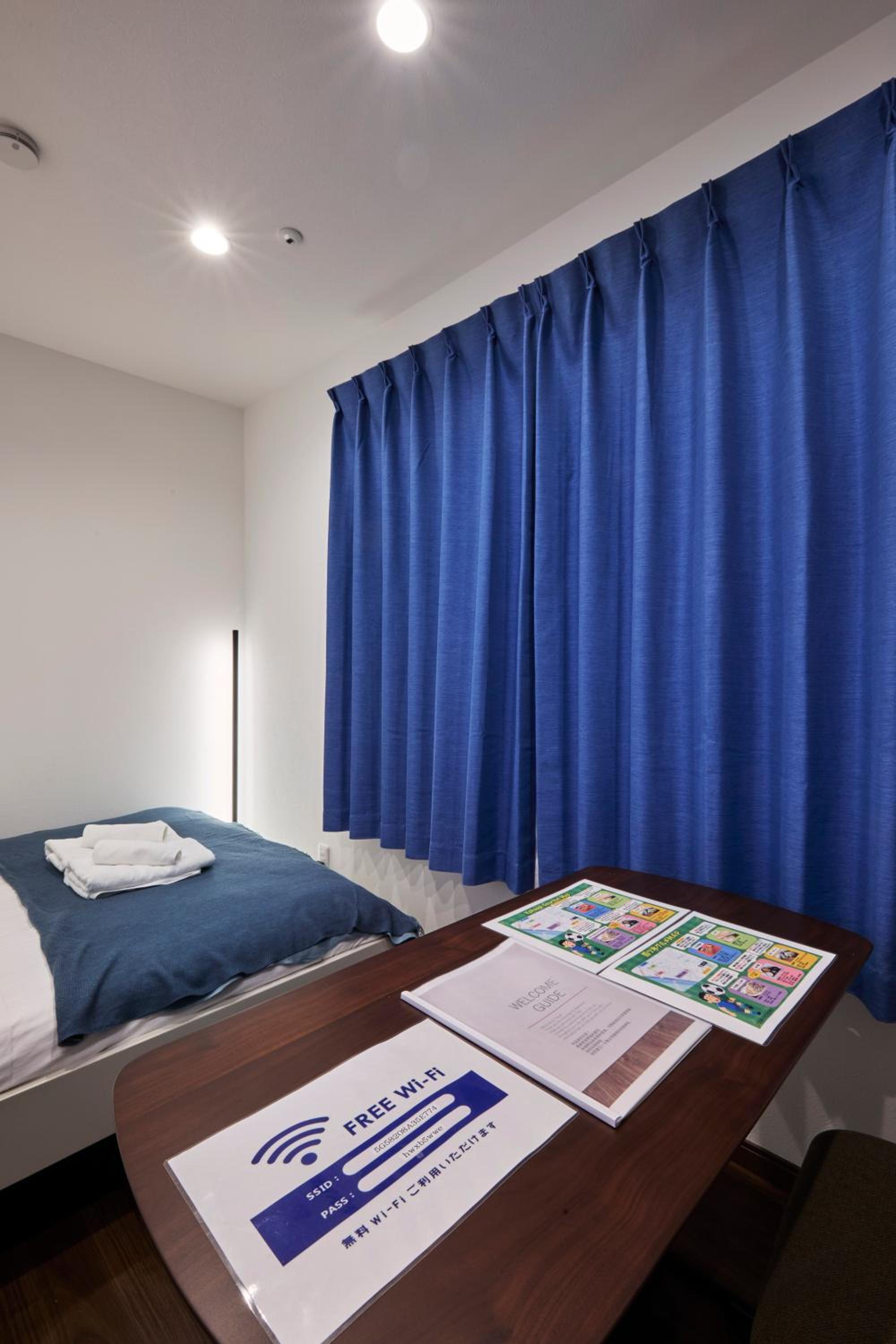 One-Bedroom Apartment photo 2