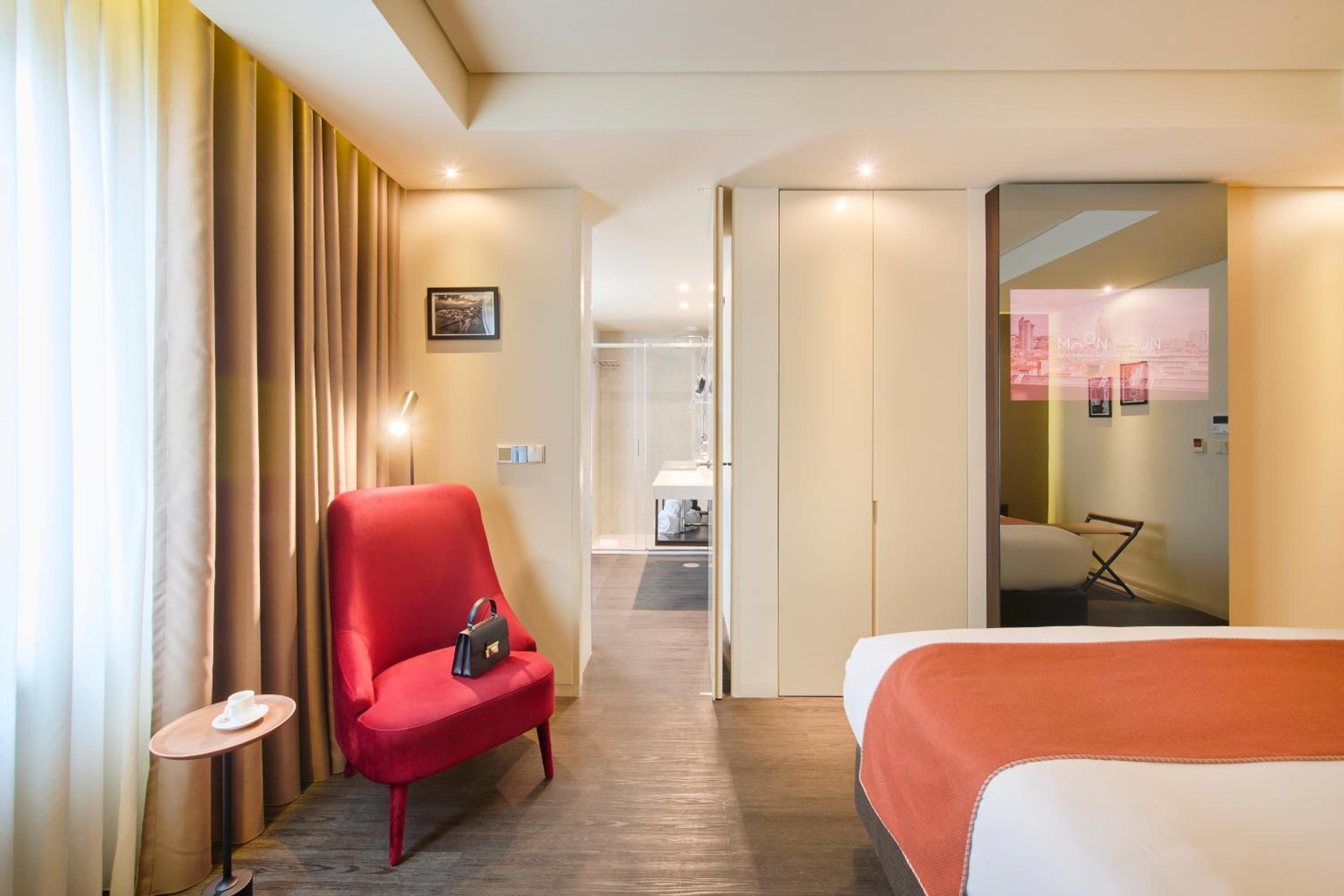 Superior Double or Twin Room - Photo 2