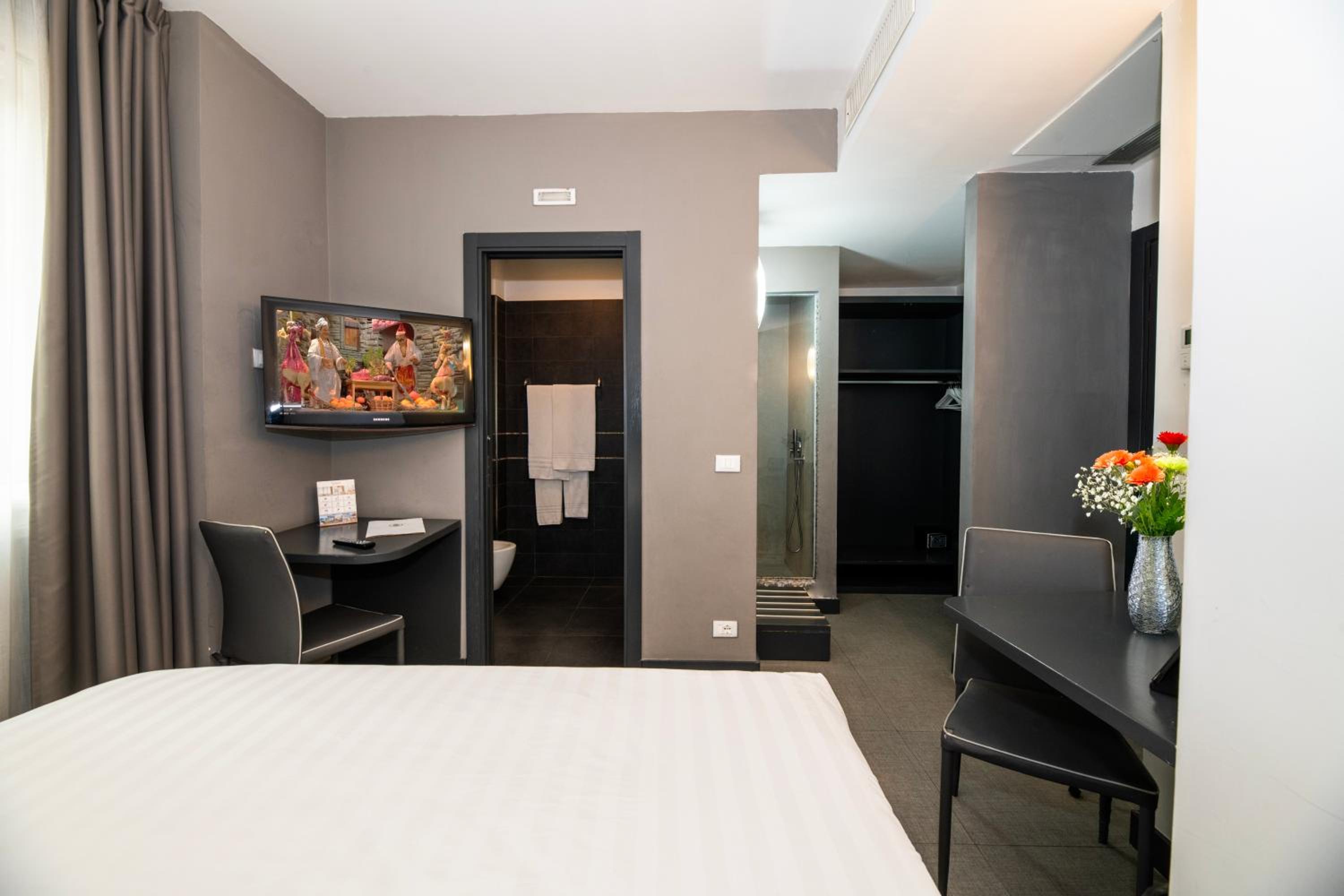 Romantic Double Room - Photo 2