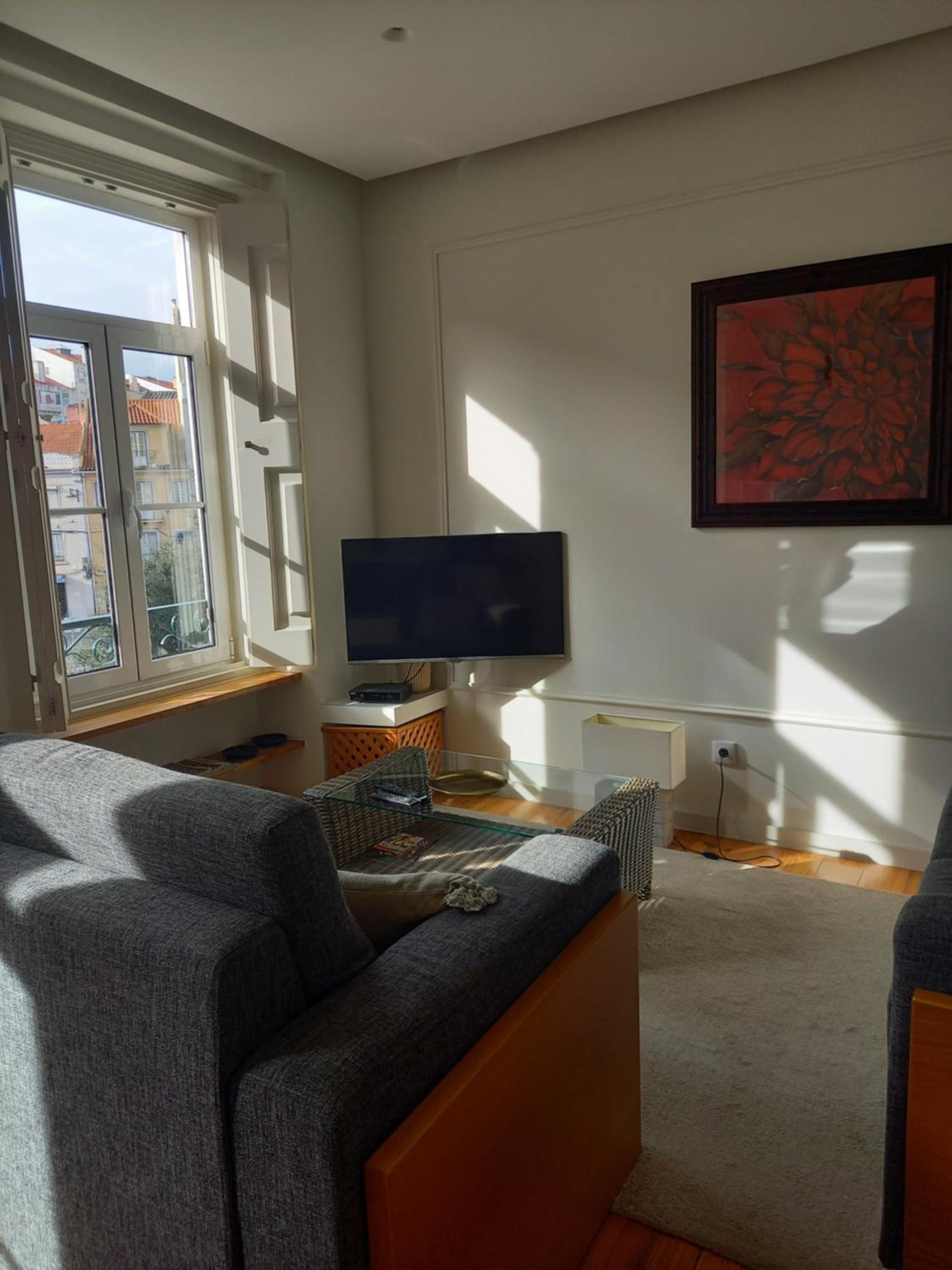 Two-Bedroom Apartment with Balcony photo 1