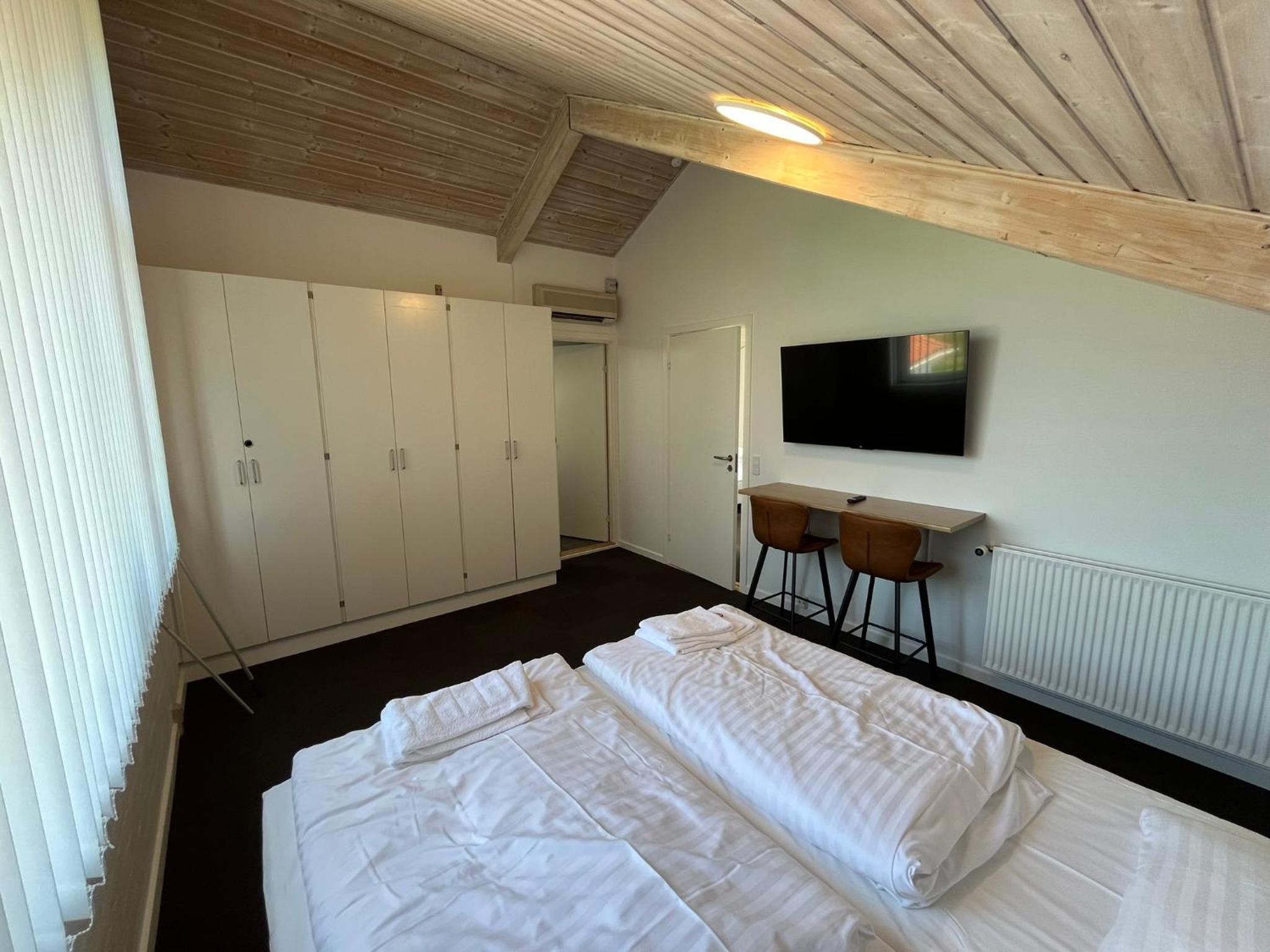 Apartment - Photo 4