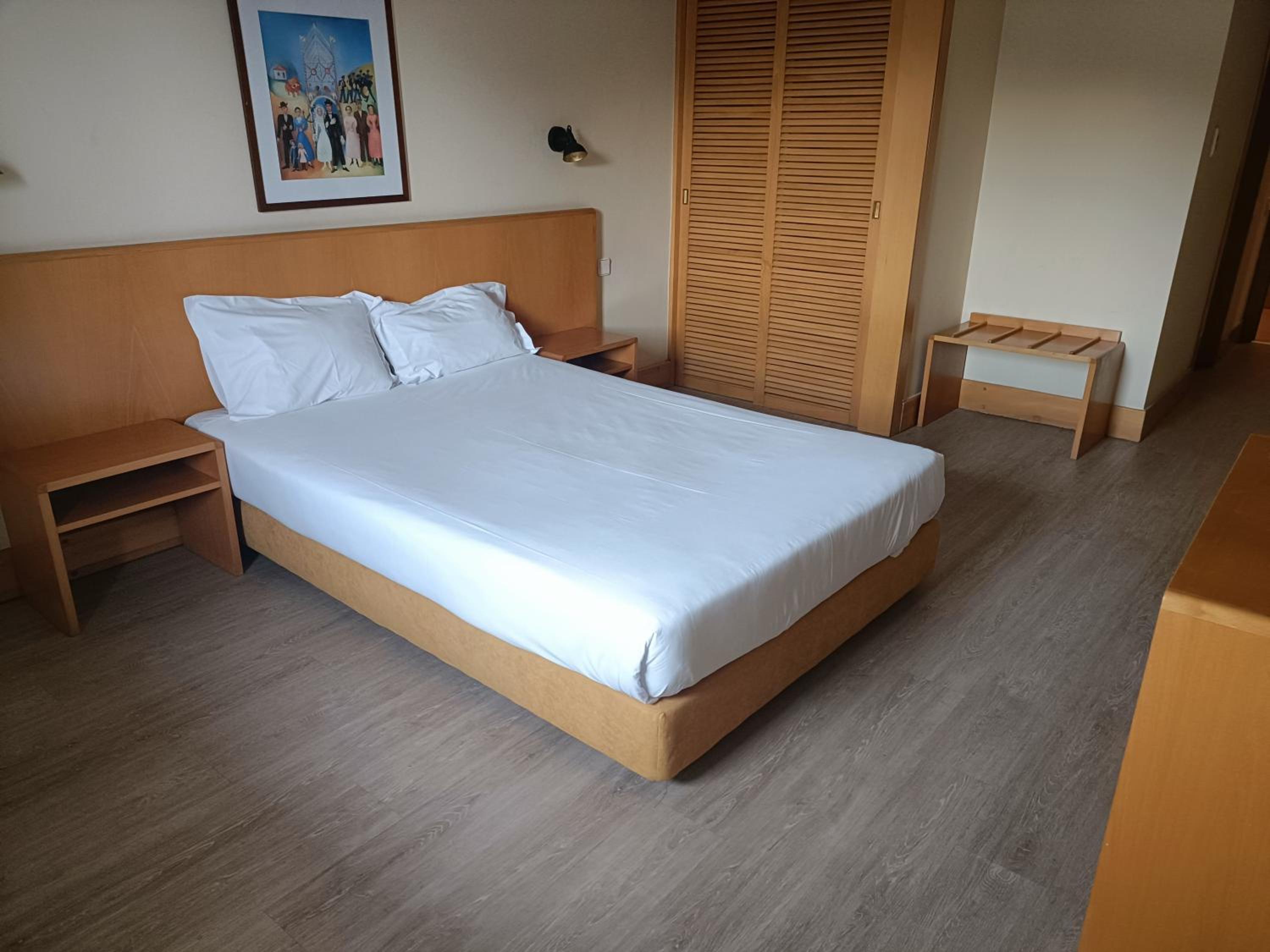 Superior Double or Twin Room - Photo 2