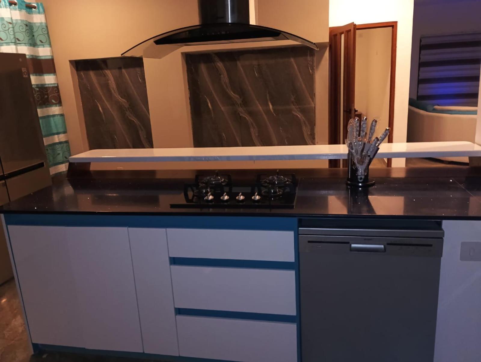 Villa photo 3