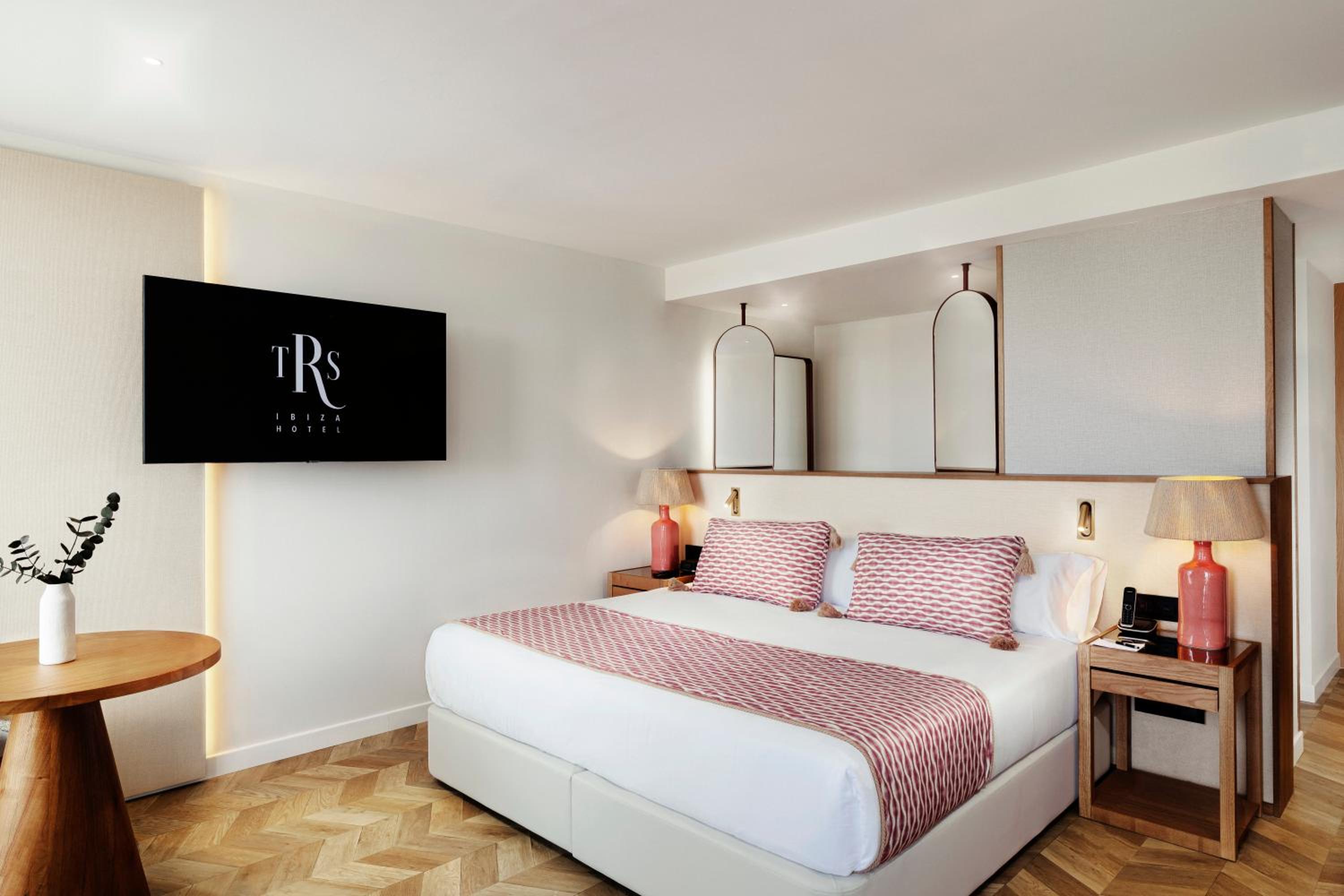 Signature Level - Junior Suite Jacuzzi Terrace