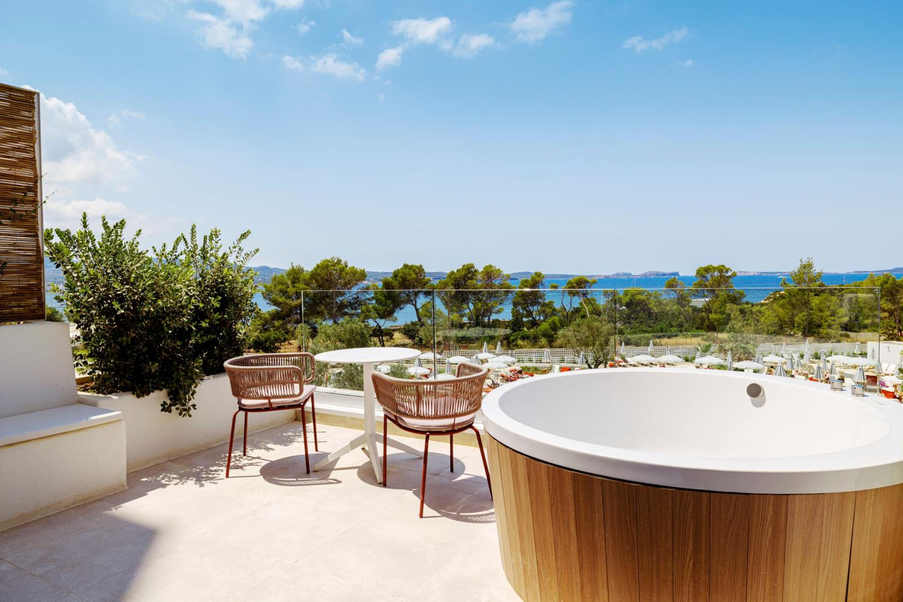 Signature Level - Junior Suite Jacuzzi Terrace