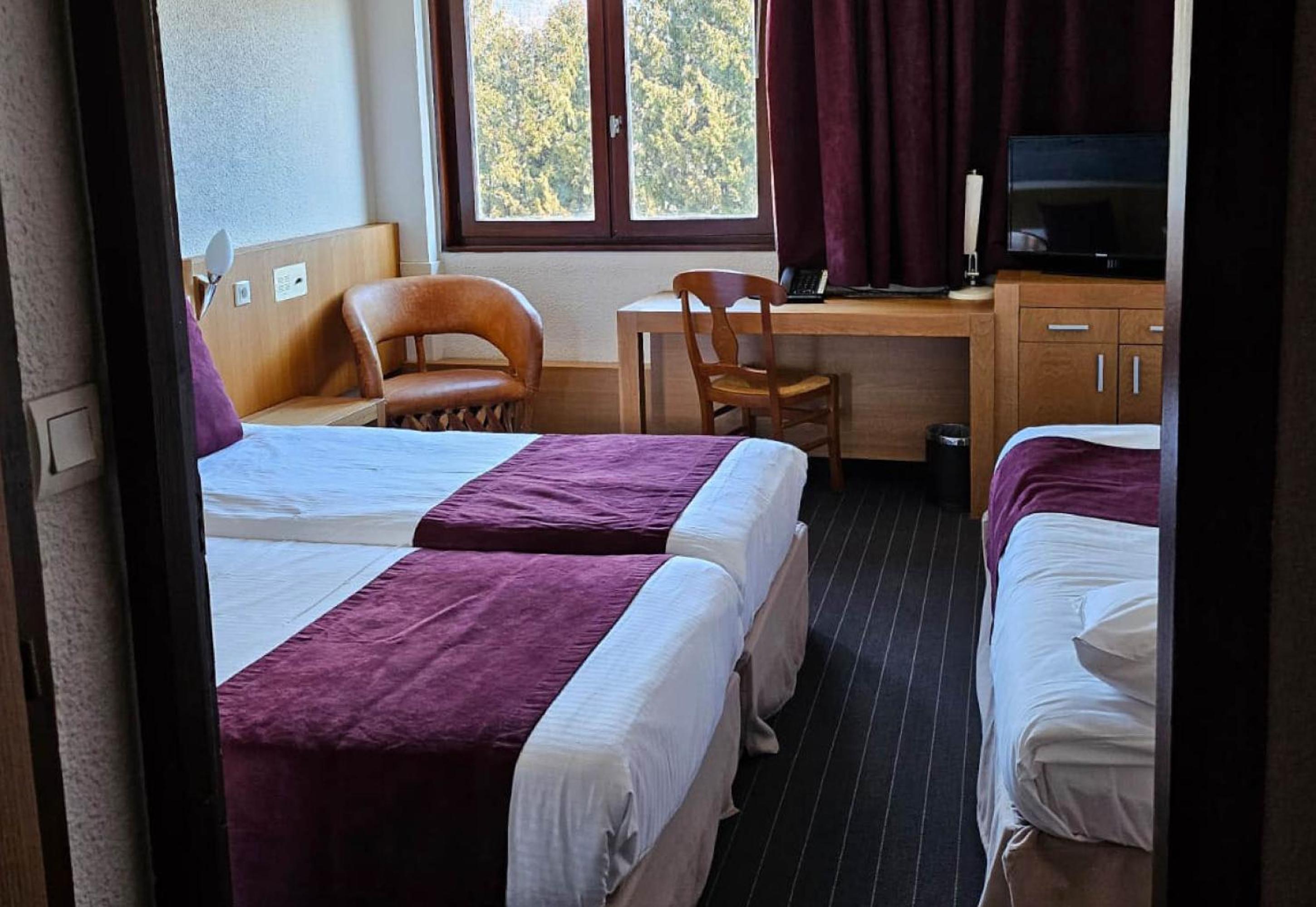 Triple Room - Photo 9