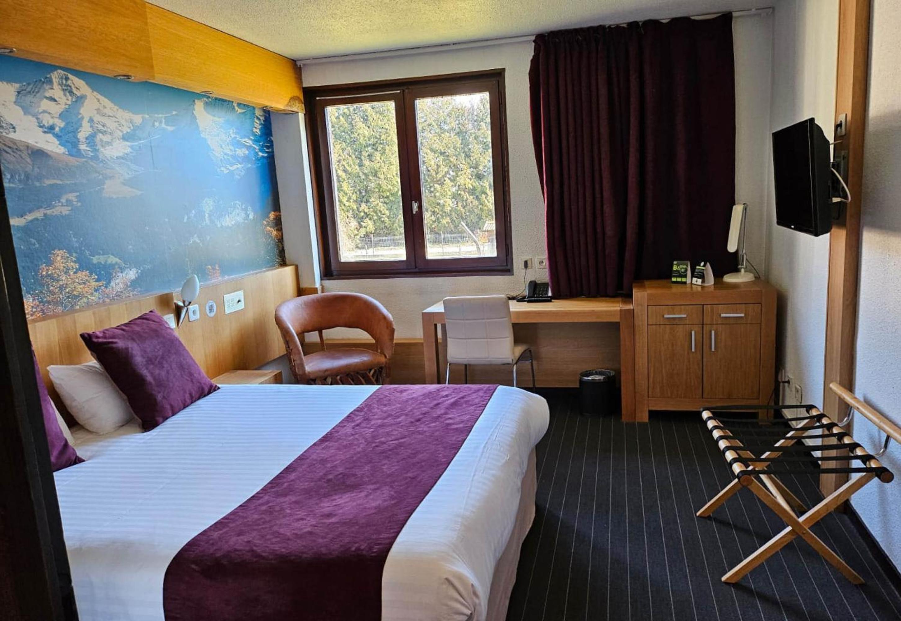 Classic Double Room - Photo 10