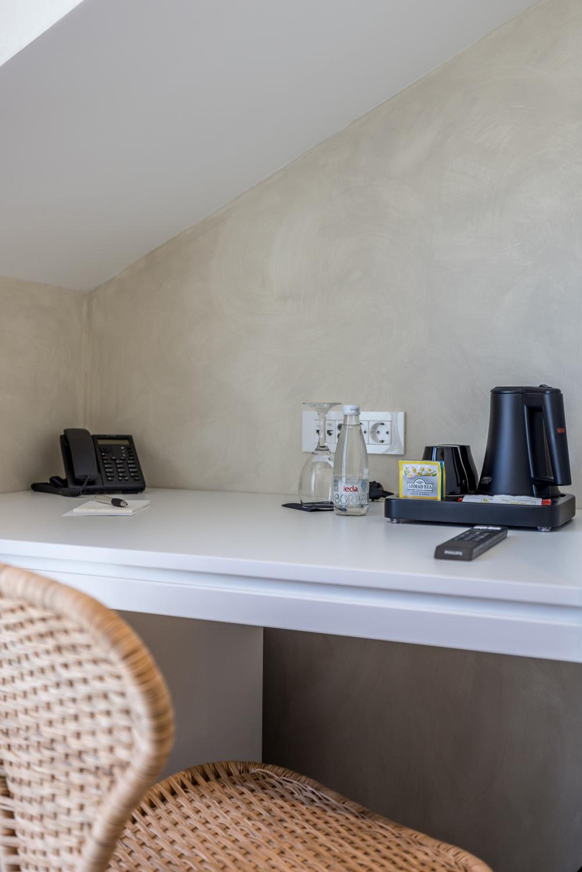 Single Room photo 2