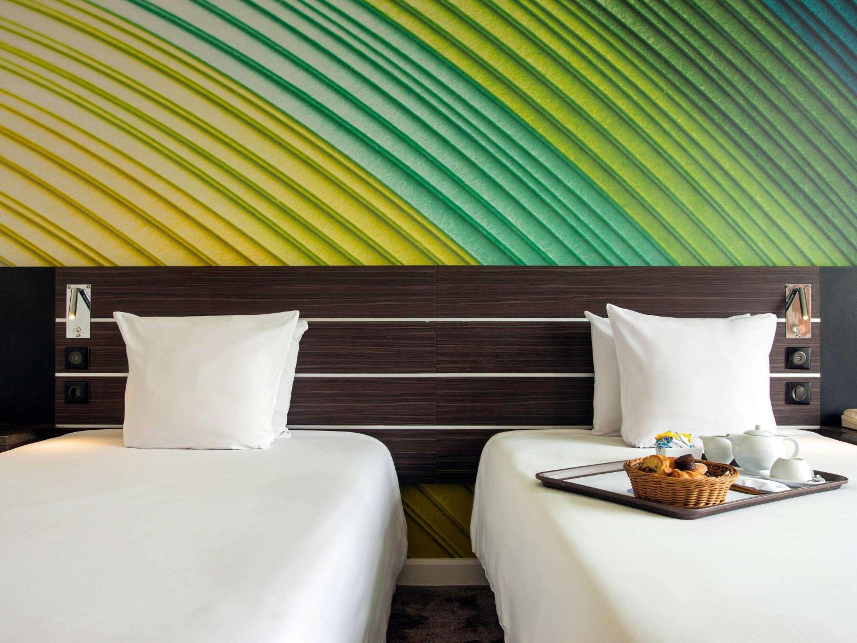 Superior Twin Room - City Side