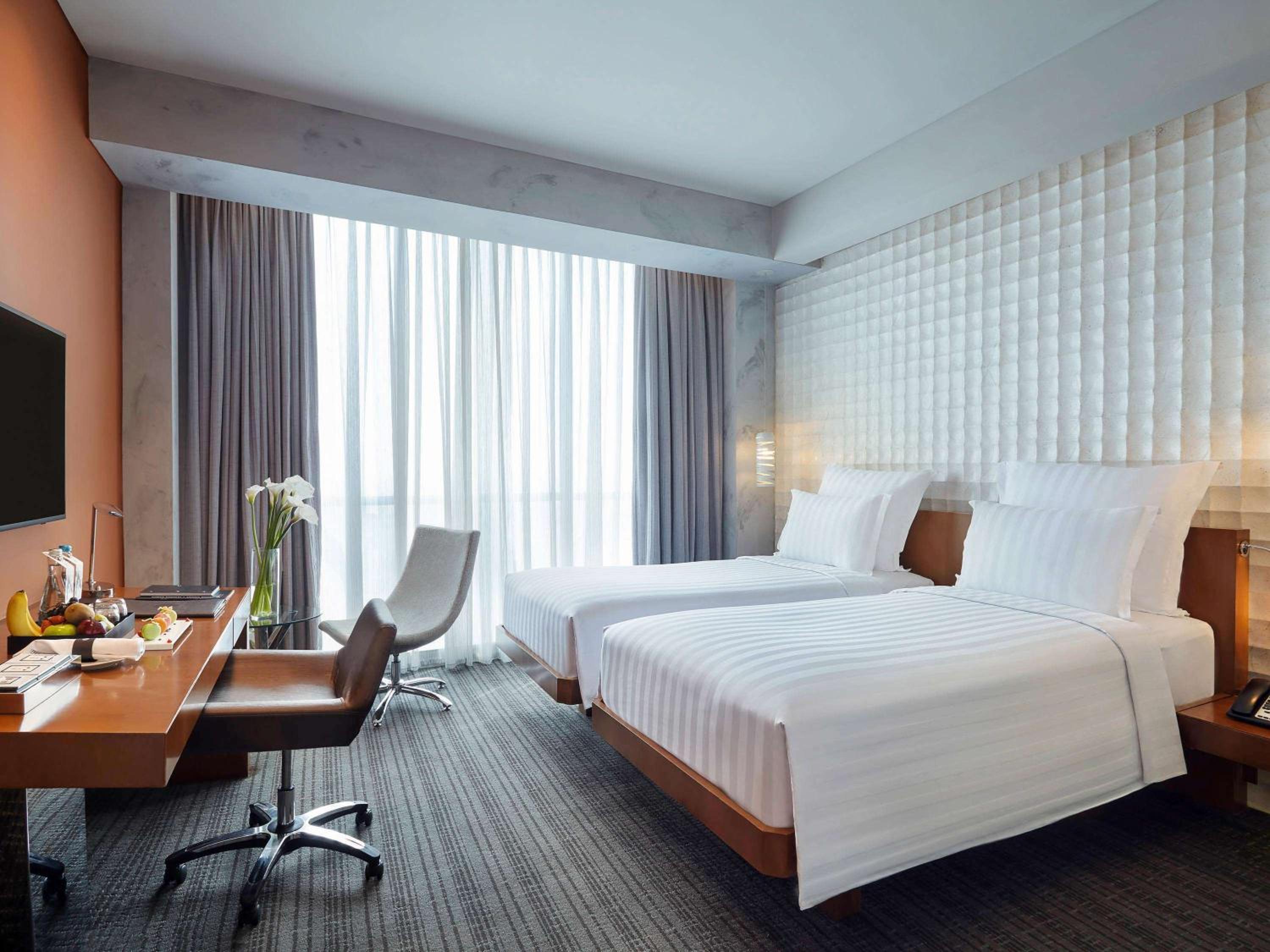 Deluxe Room with Two Single Beds