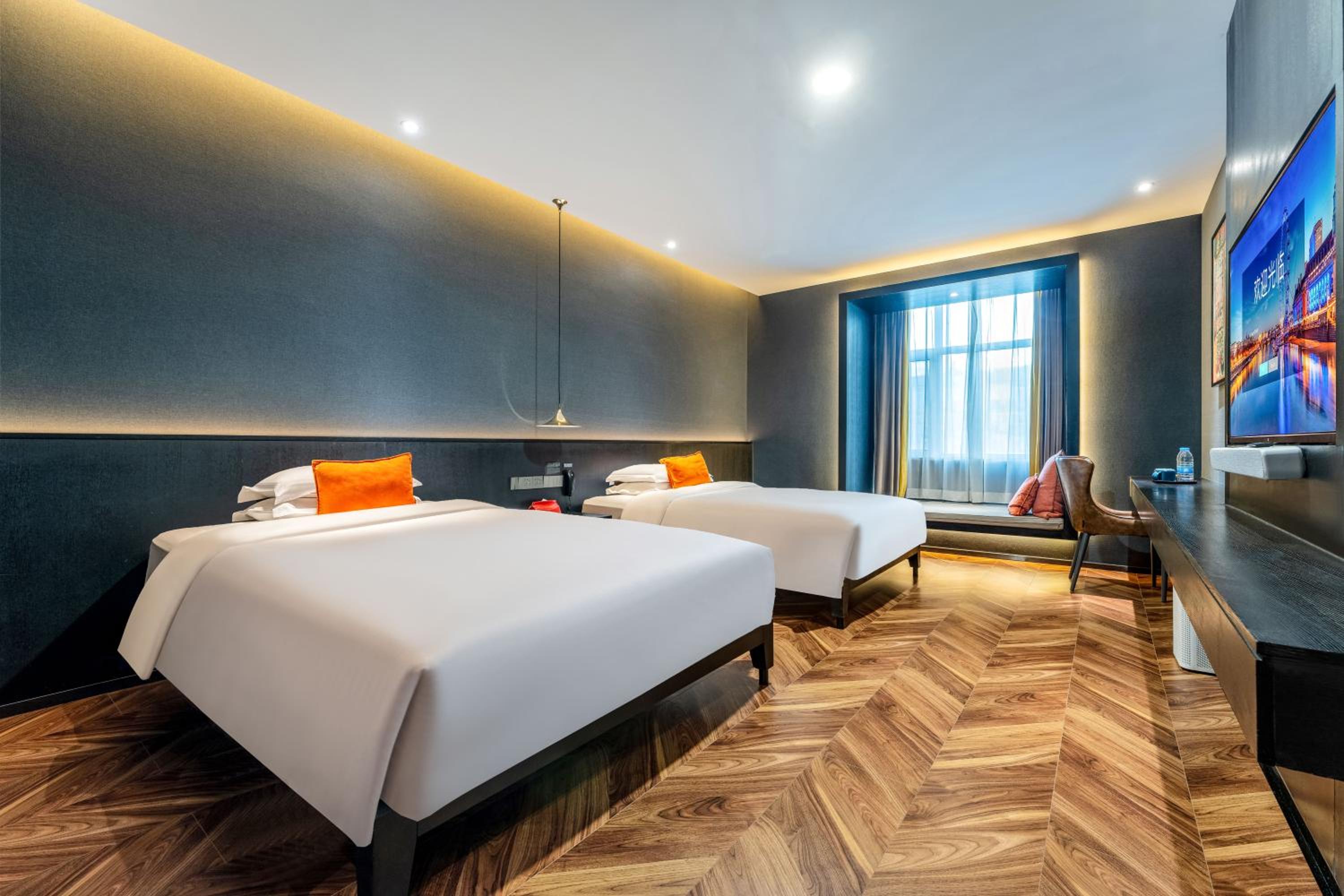 Superior Twin Room with Two Queen Beds