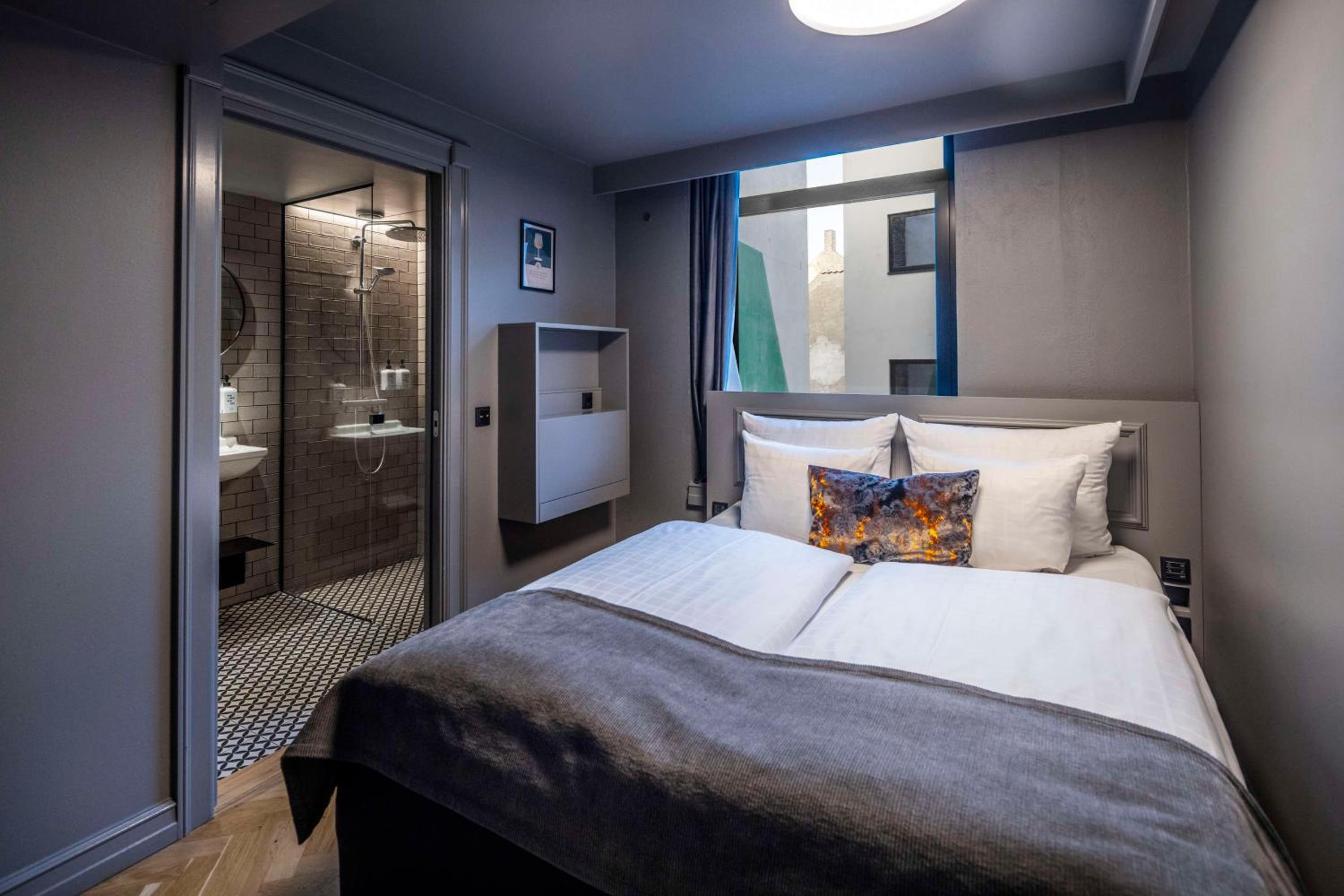 Cabin Room without Window
