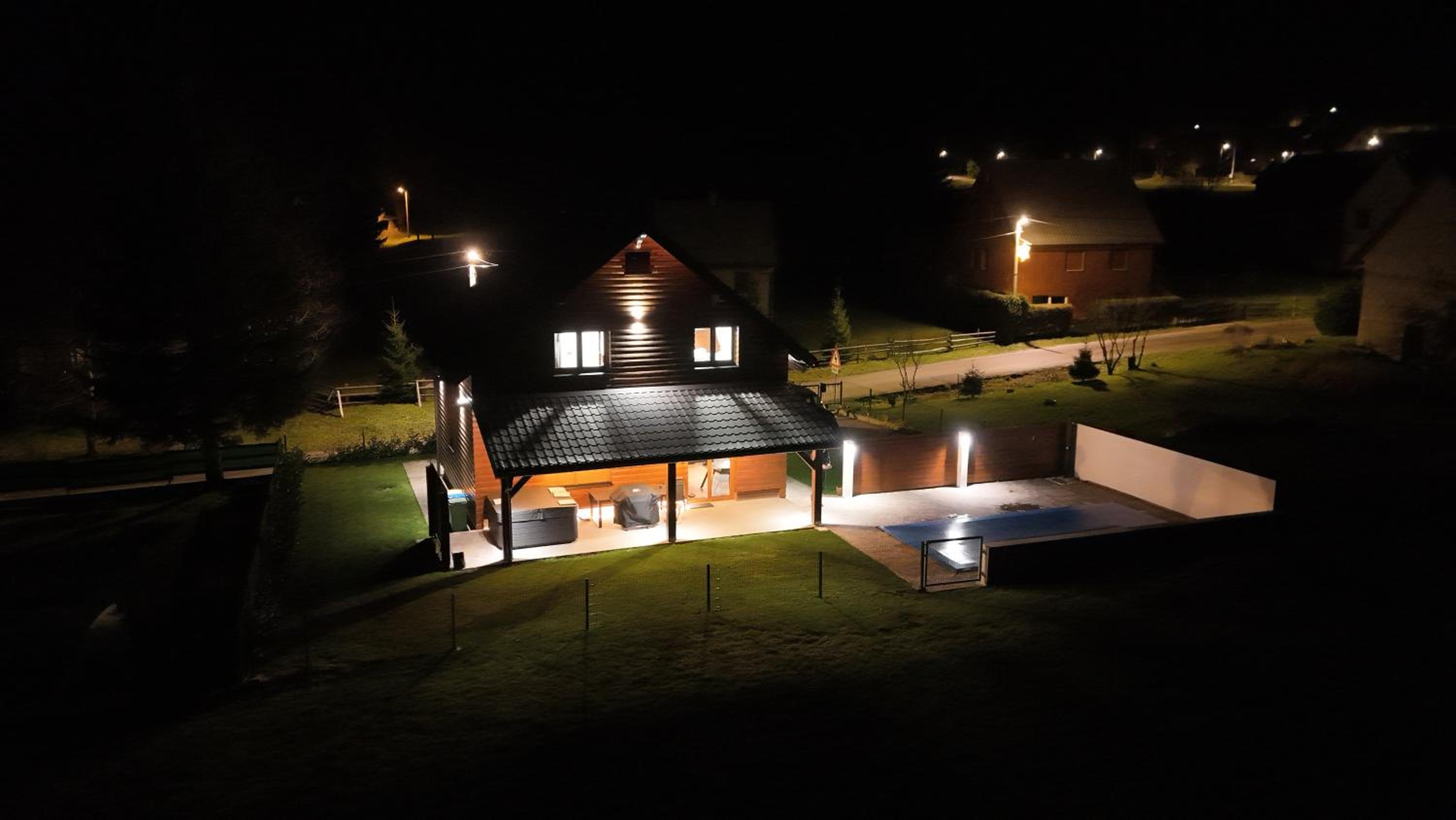 Three-Bedroom Villa photo 2
