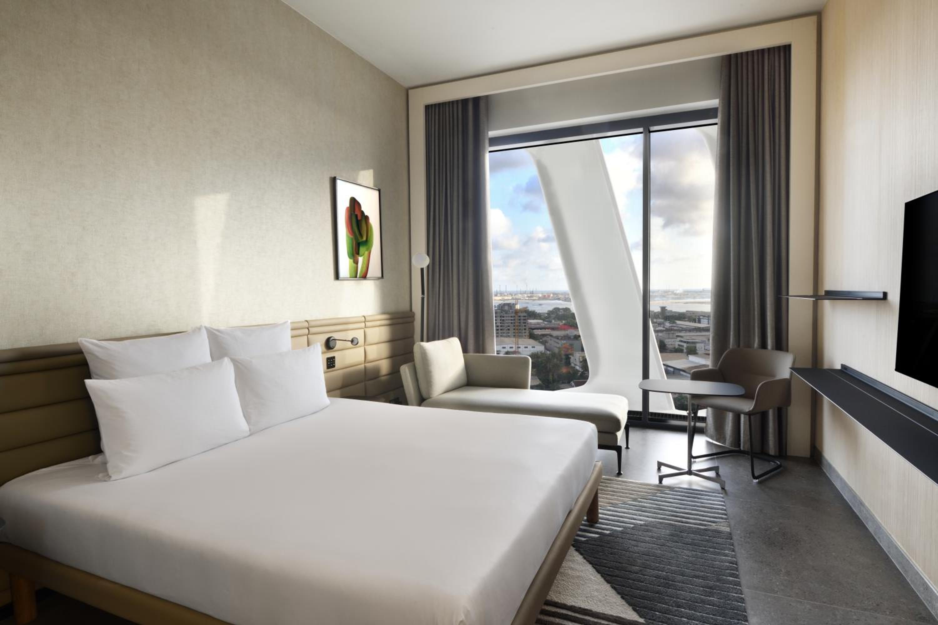 Superior Executive King Room with Executive Lounge Access