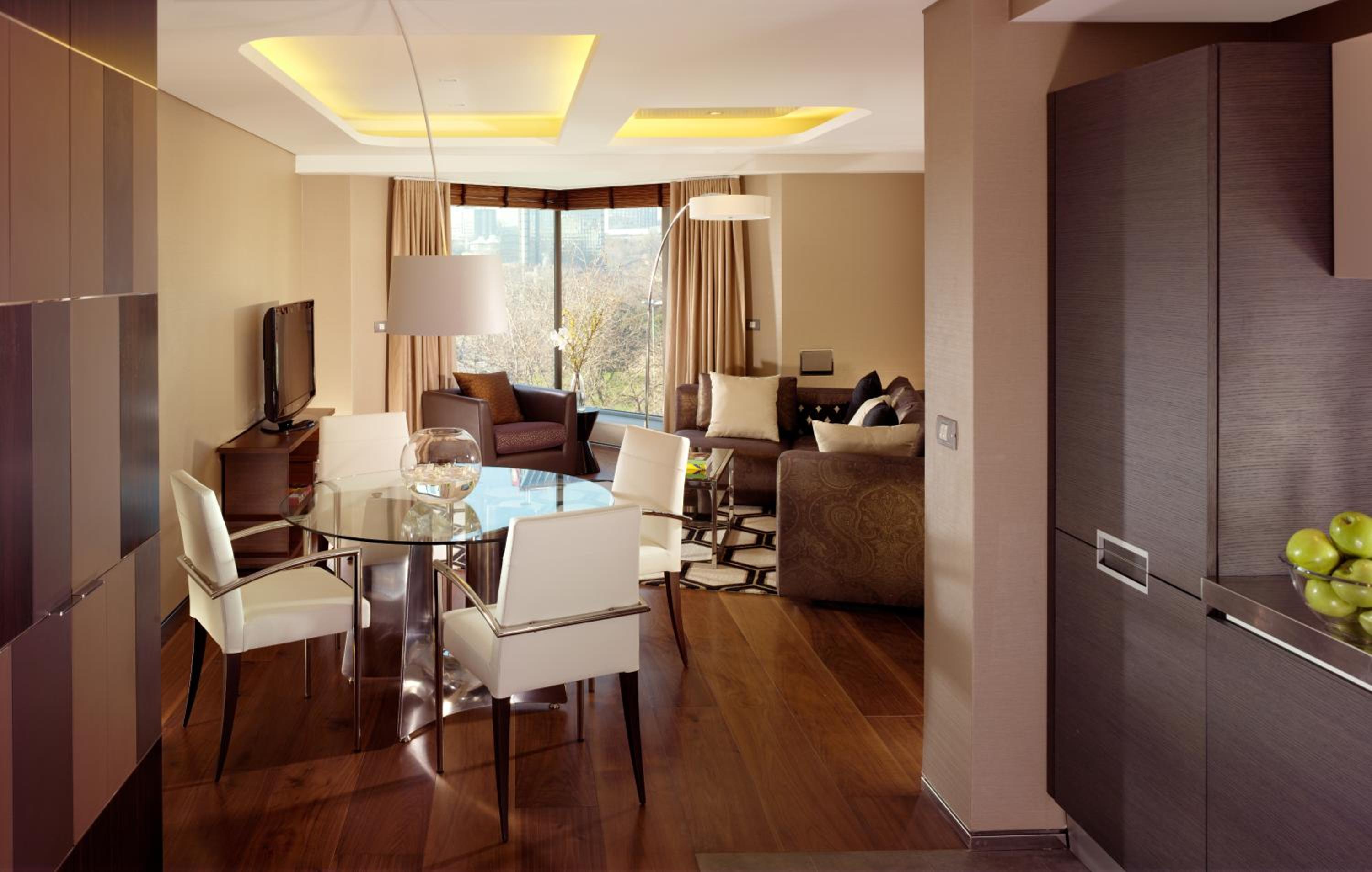 Residence 1 Bedroom Park View