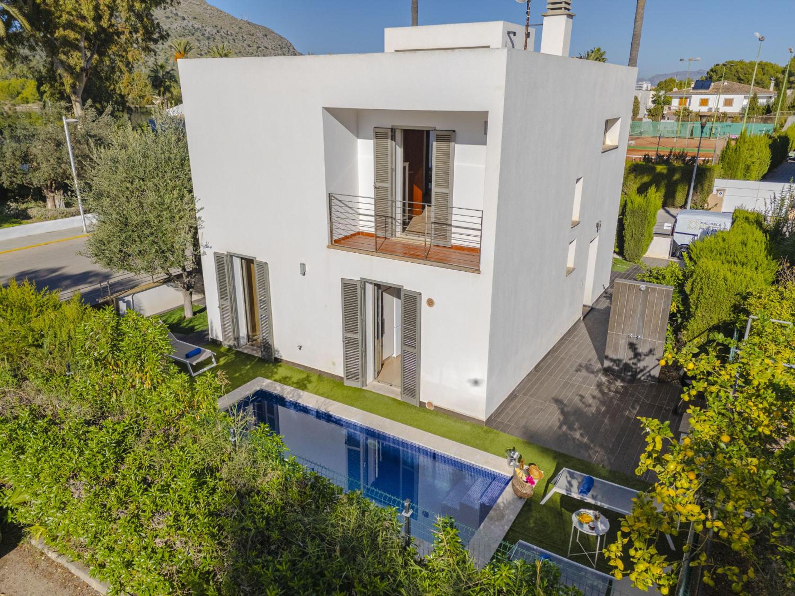 Villa with Private Pool photo 3