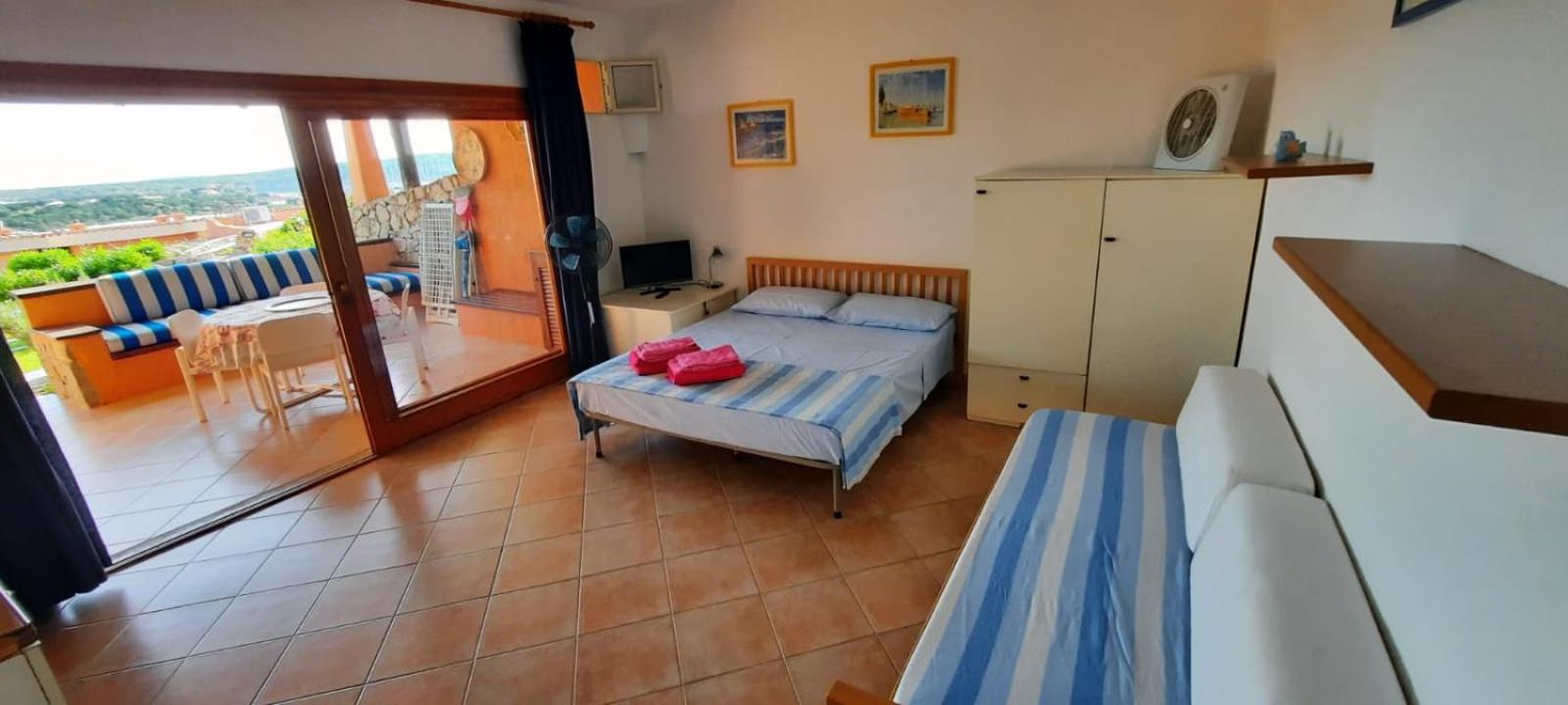 Studio Apartment with Sea View photo 1