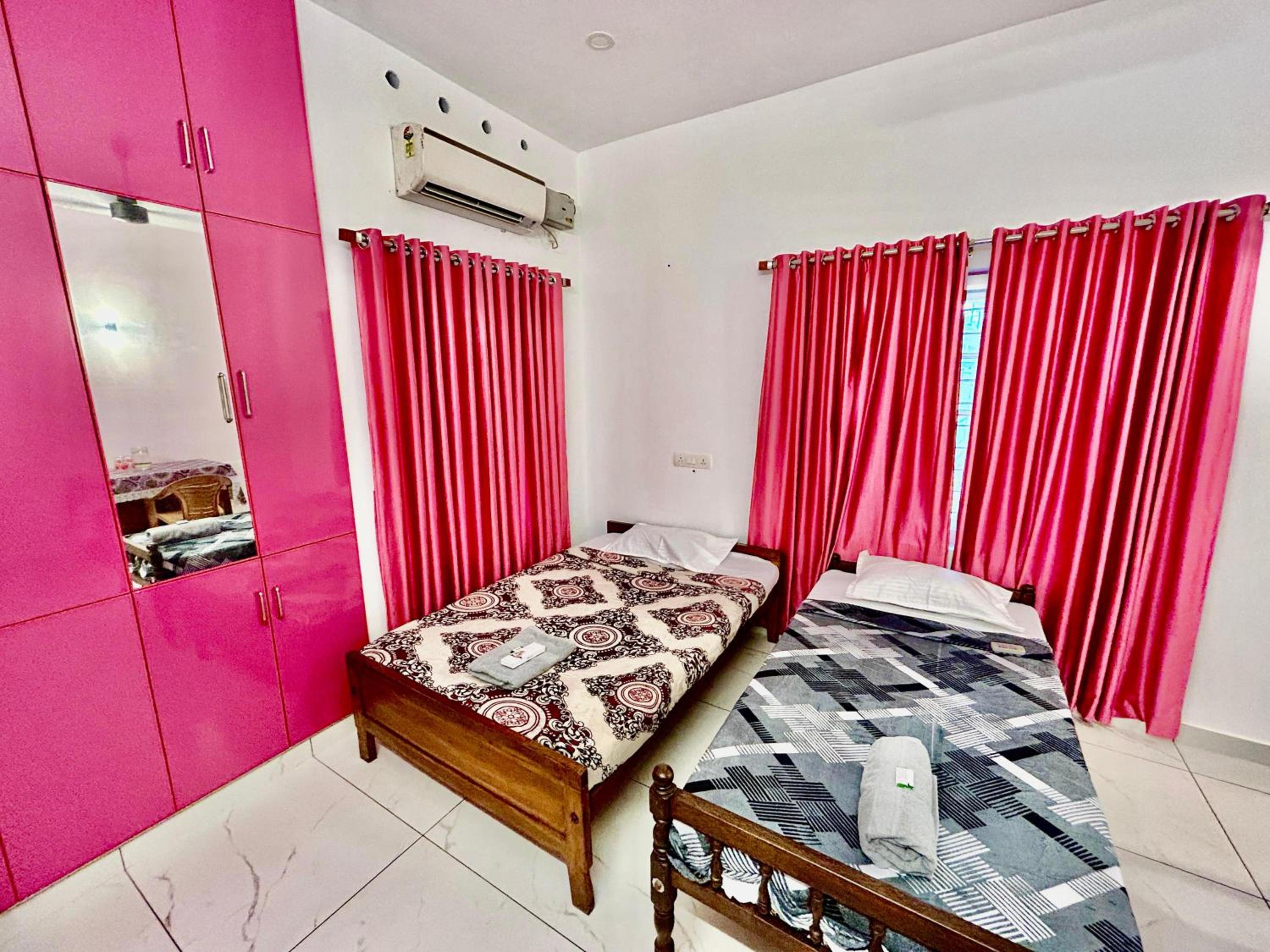 Deluxe Double Or Twin Room With Balcony photo 1