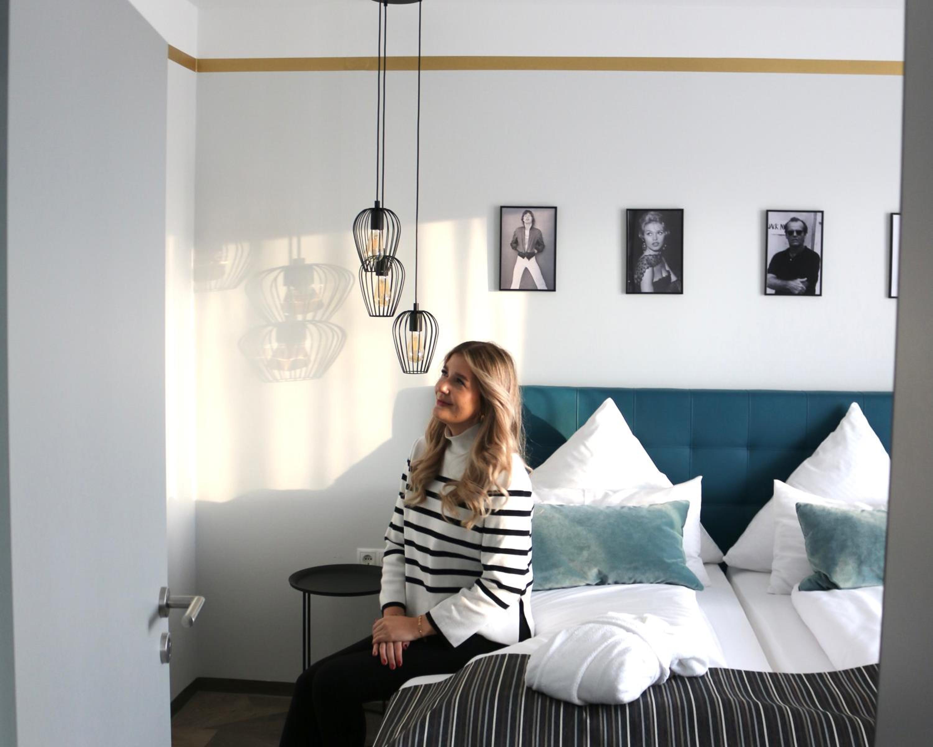 Deluxe Junior Suite - Photo 6